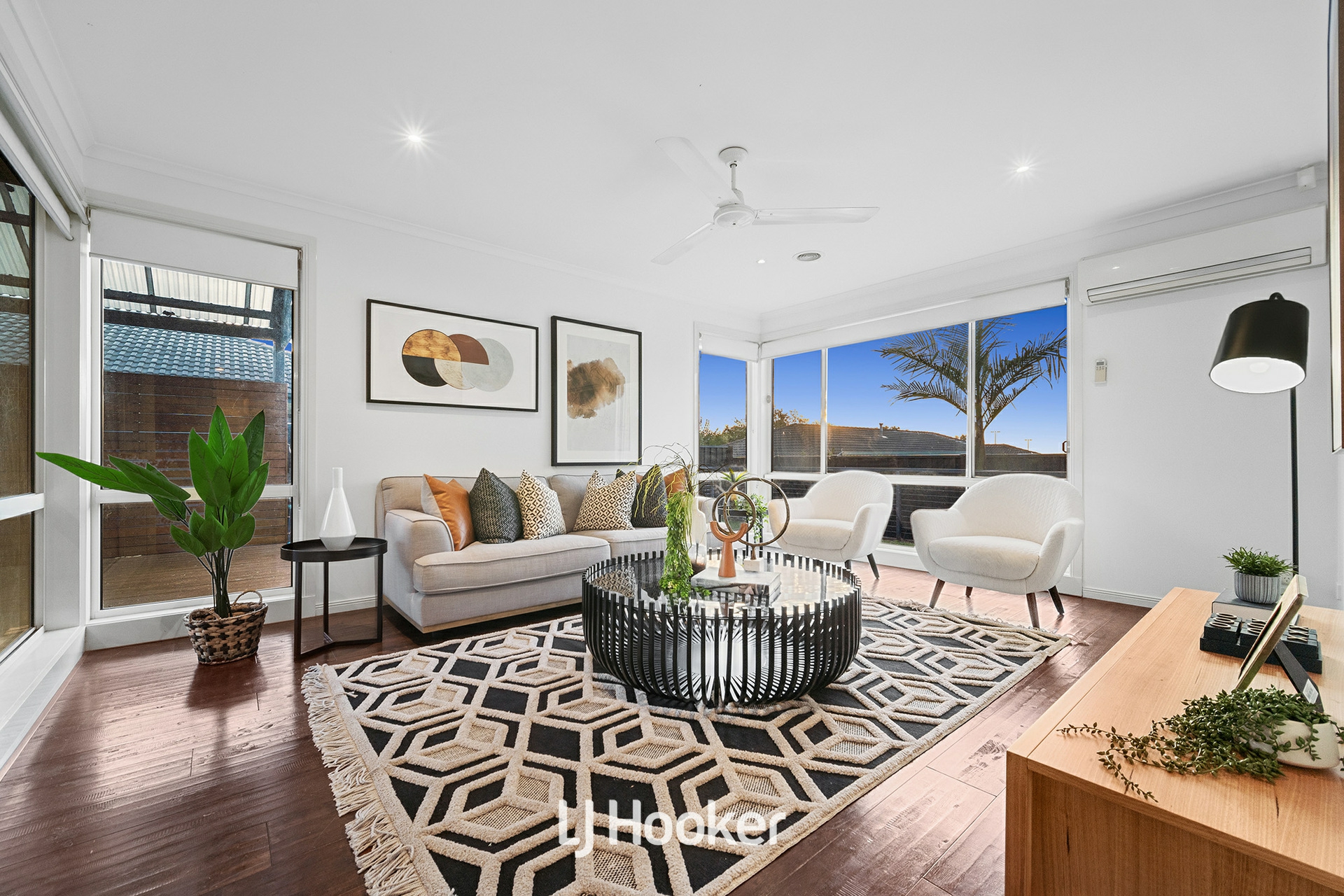 8 Chesil Court, NARRE WARREN SOUTH
