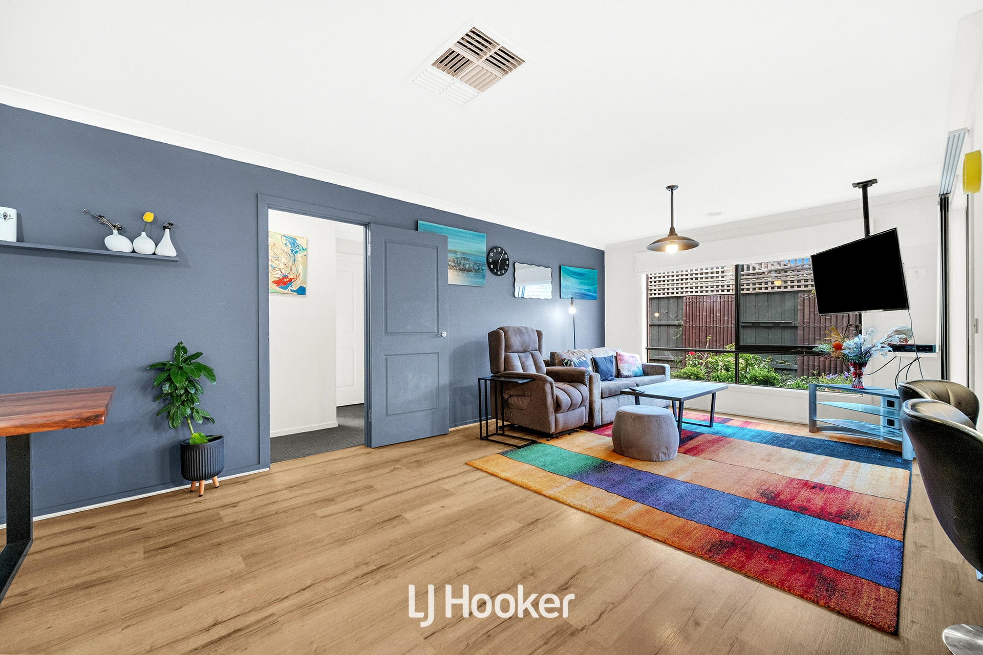 107 Timbertop Boulevard, OFFICER