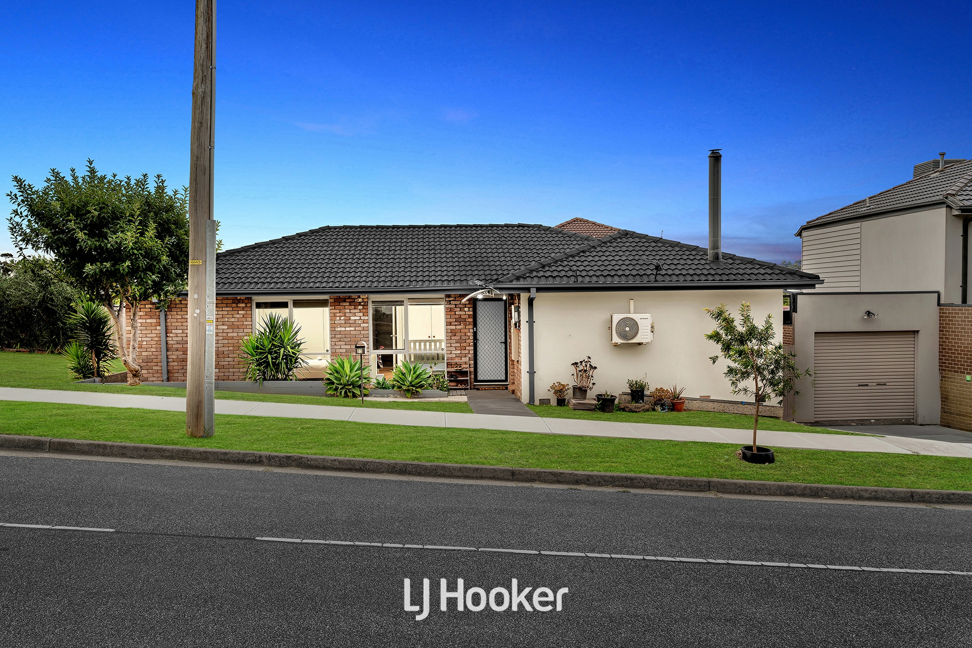 33 Frawley Road, HALLAM