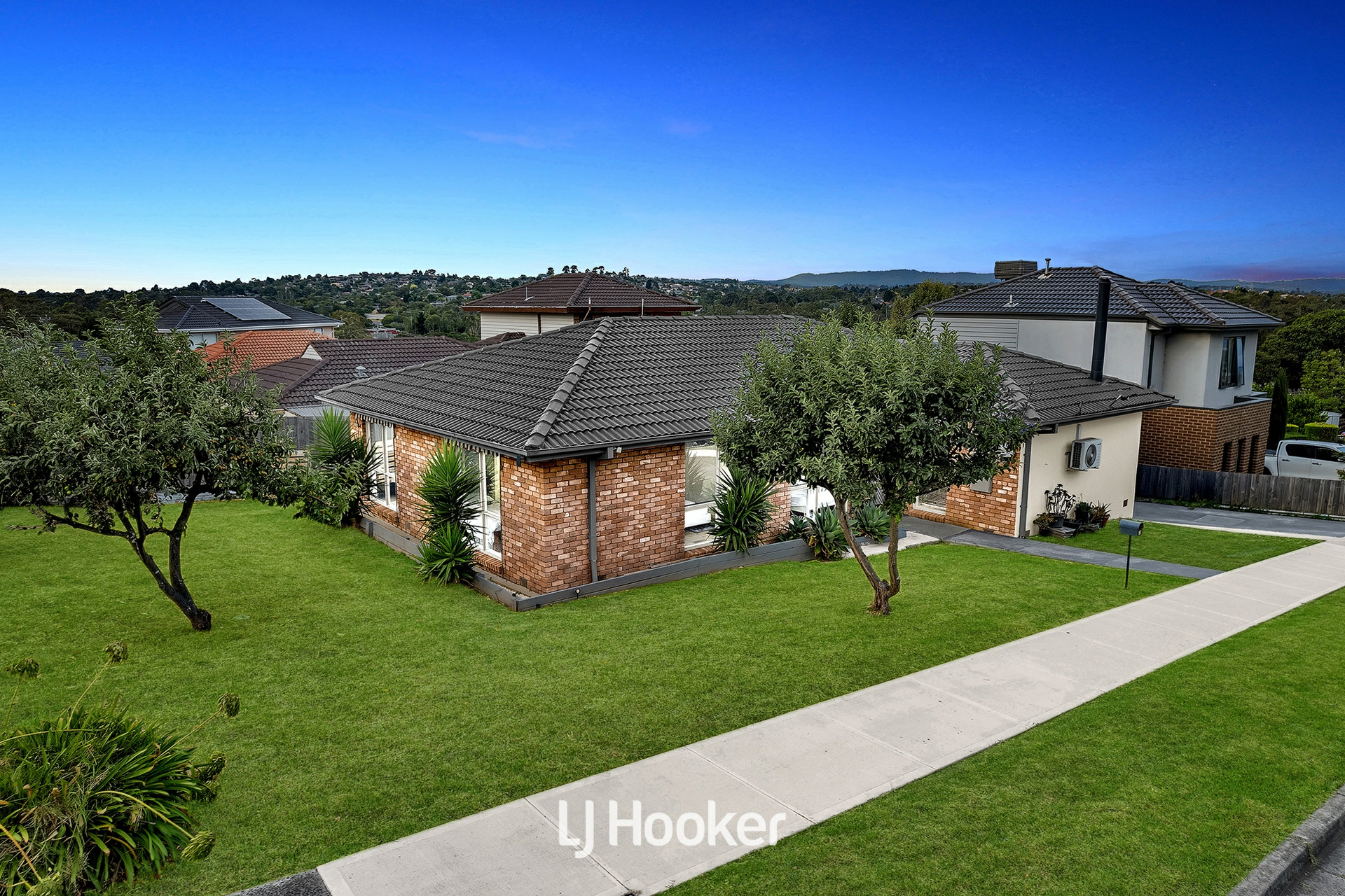 33 Frawley Road, HALLAM