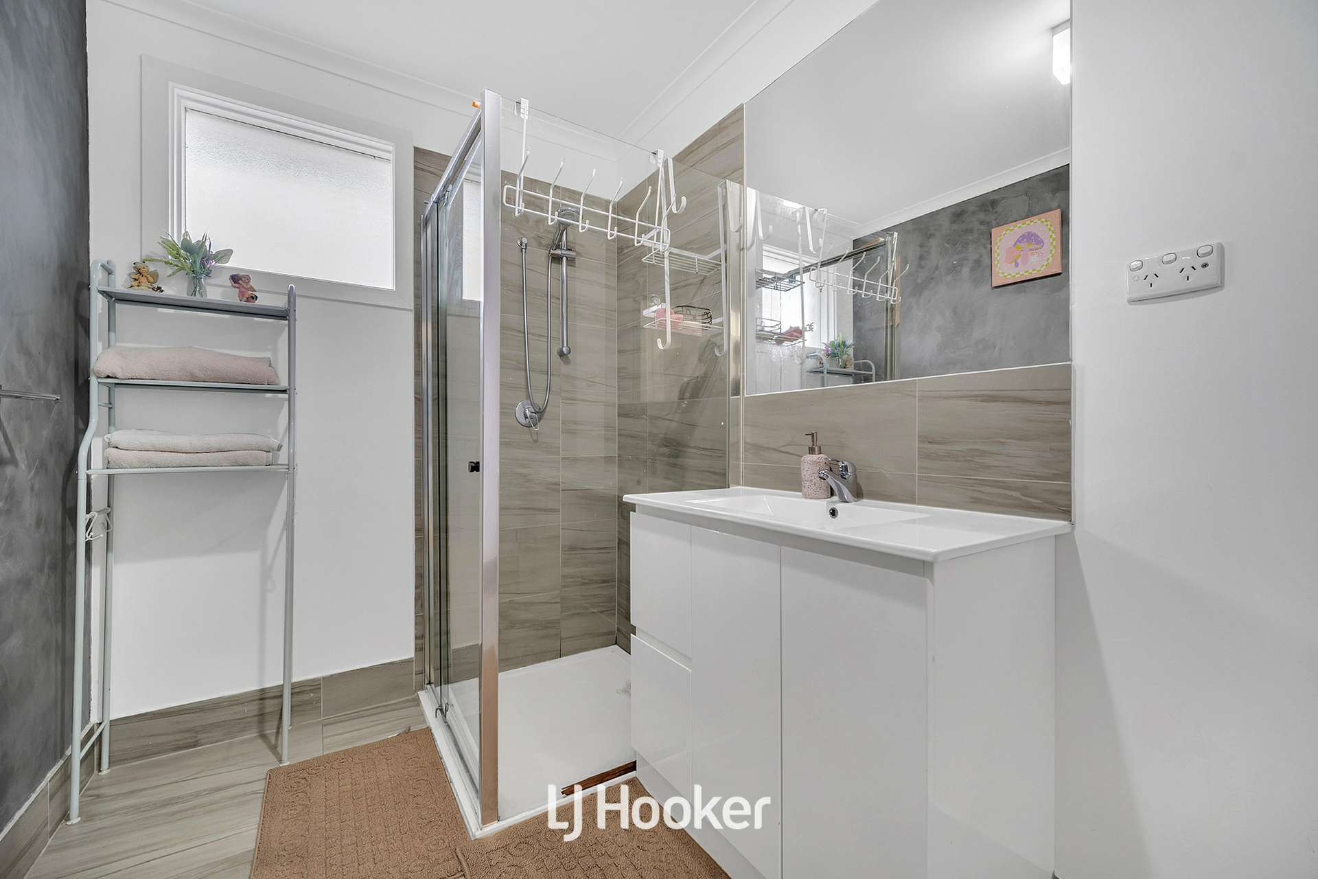 33 Frawley Road, HALLAM