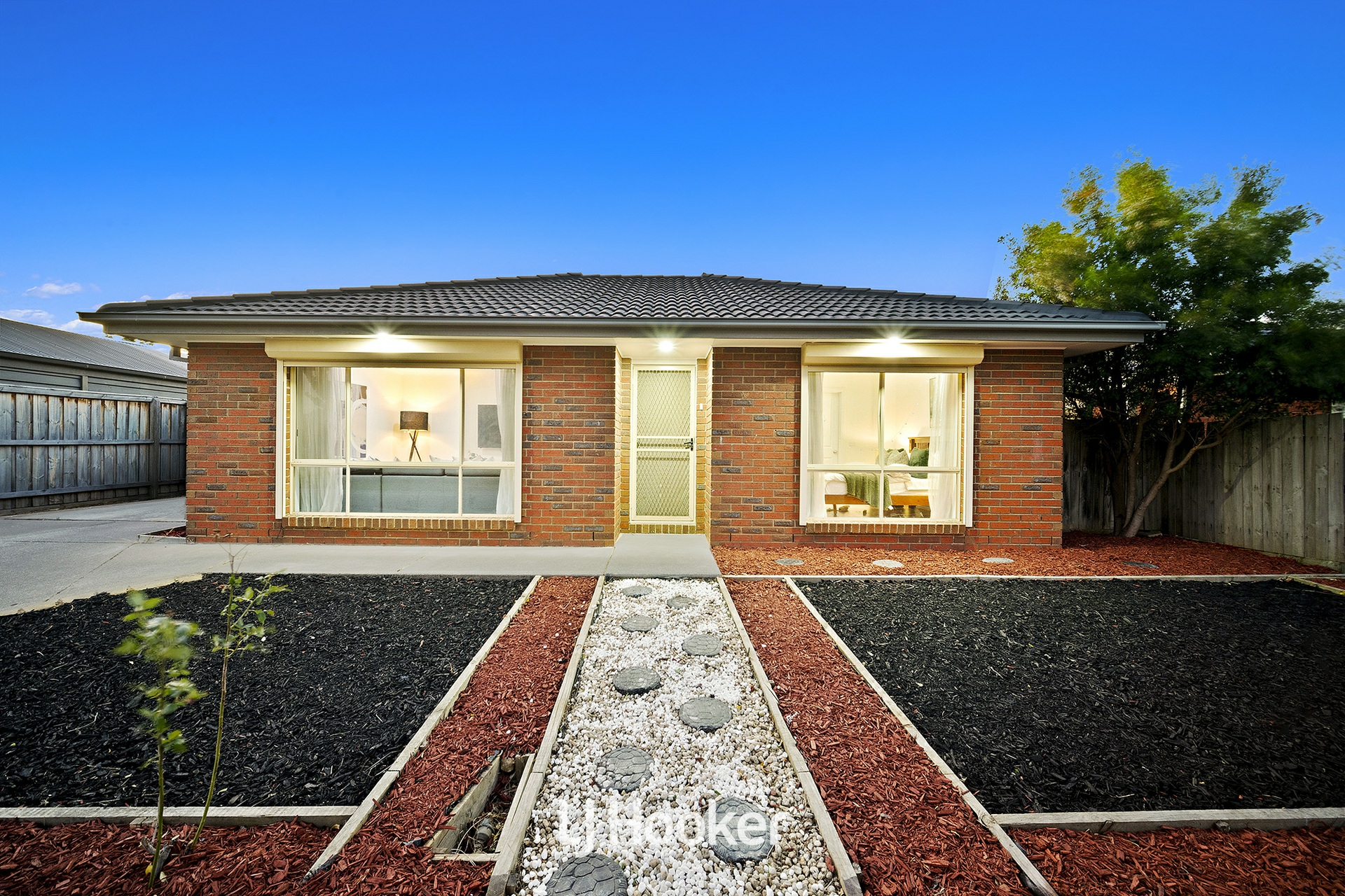 6 Nariel Place, CRANBOURNE WEST