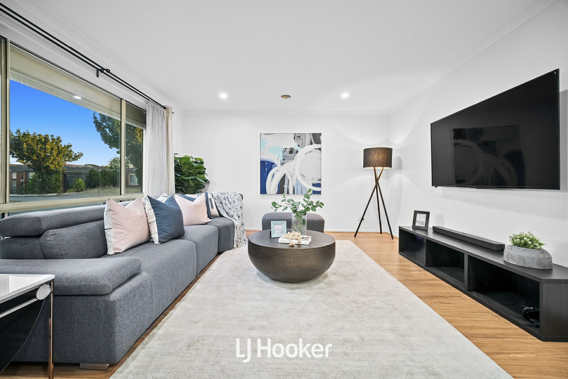 6 Nariel Place, CRANBOURNE WEST