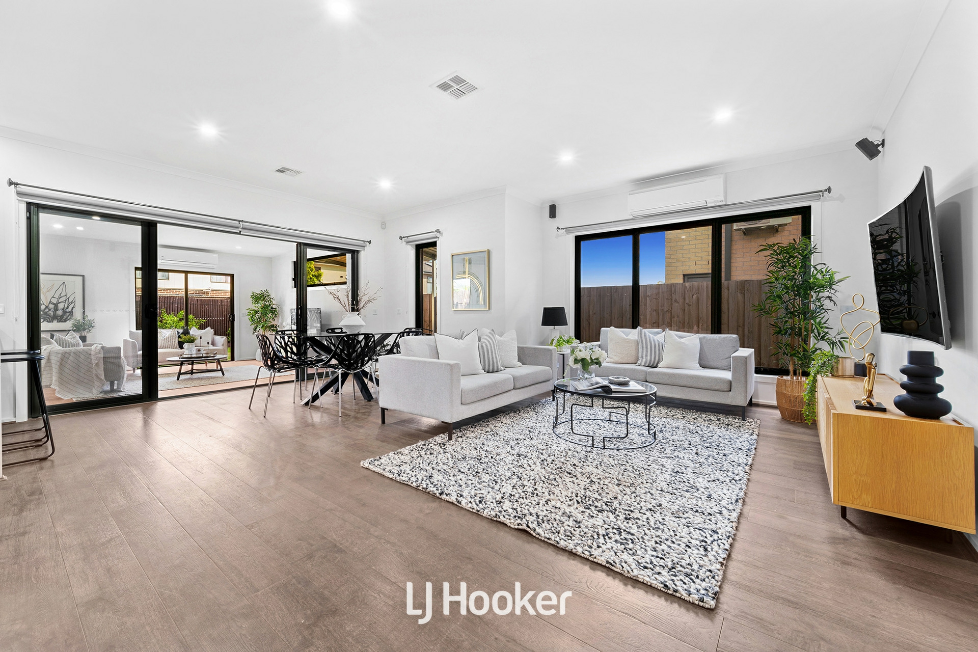 48 Olive Road, LYNBROOK
