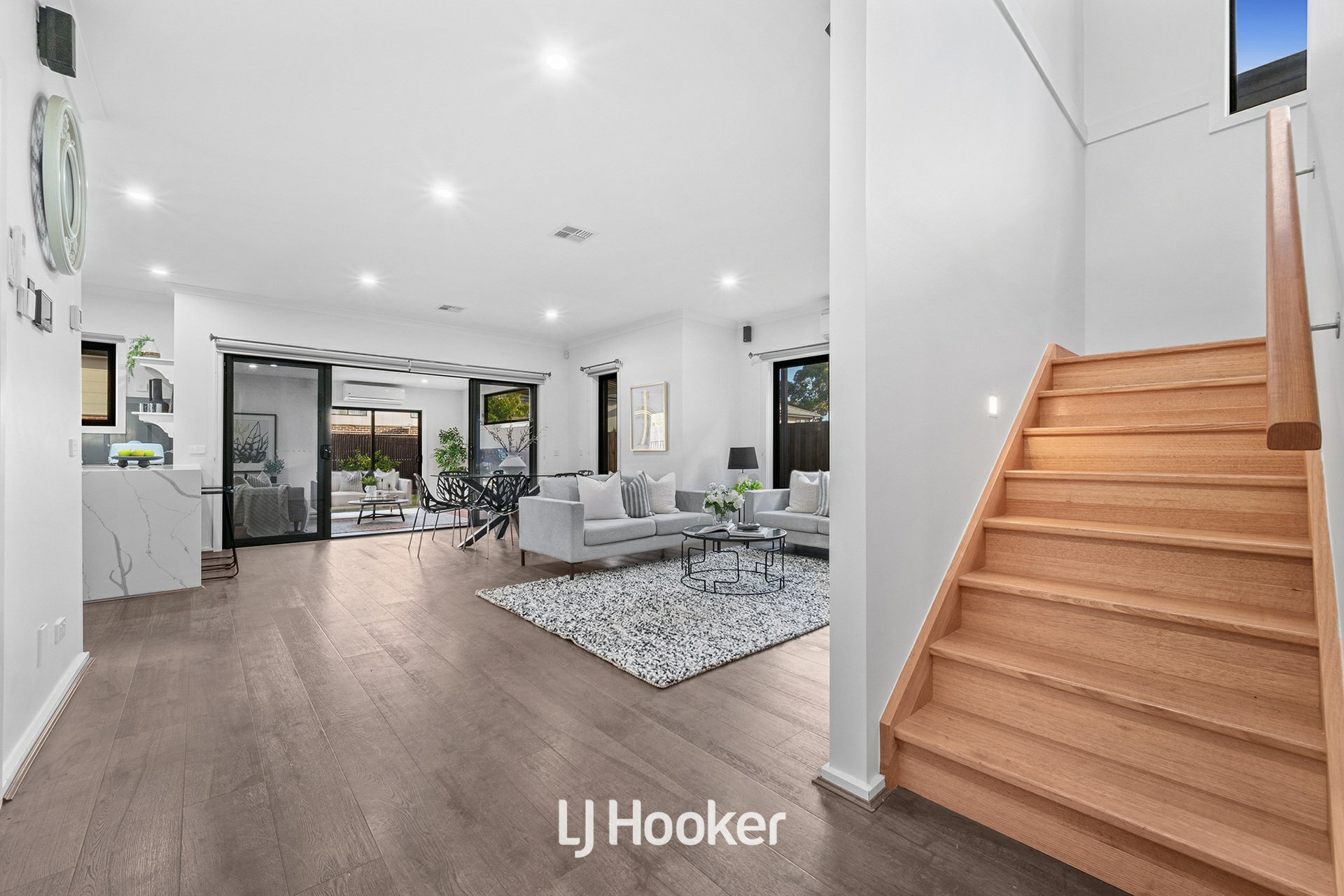 48 Olive Road, LYNBROOK