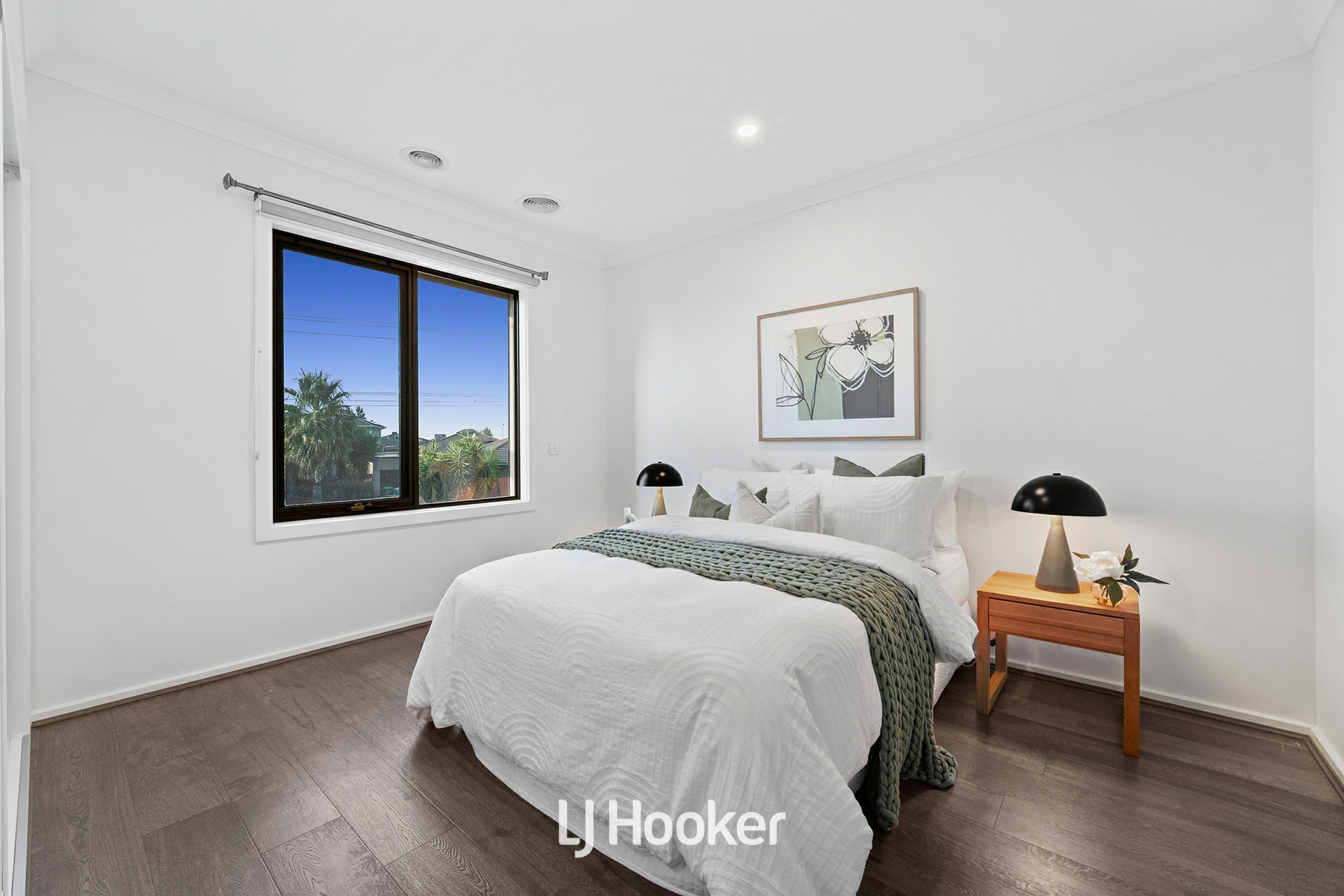 48 Olive Road, LYNBROOK