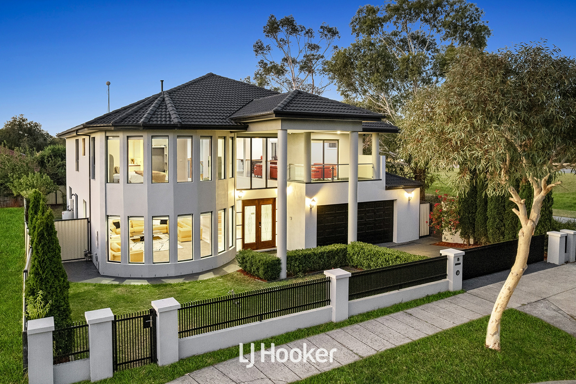 8 Morris West Circuit, LYNBROOK