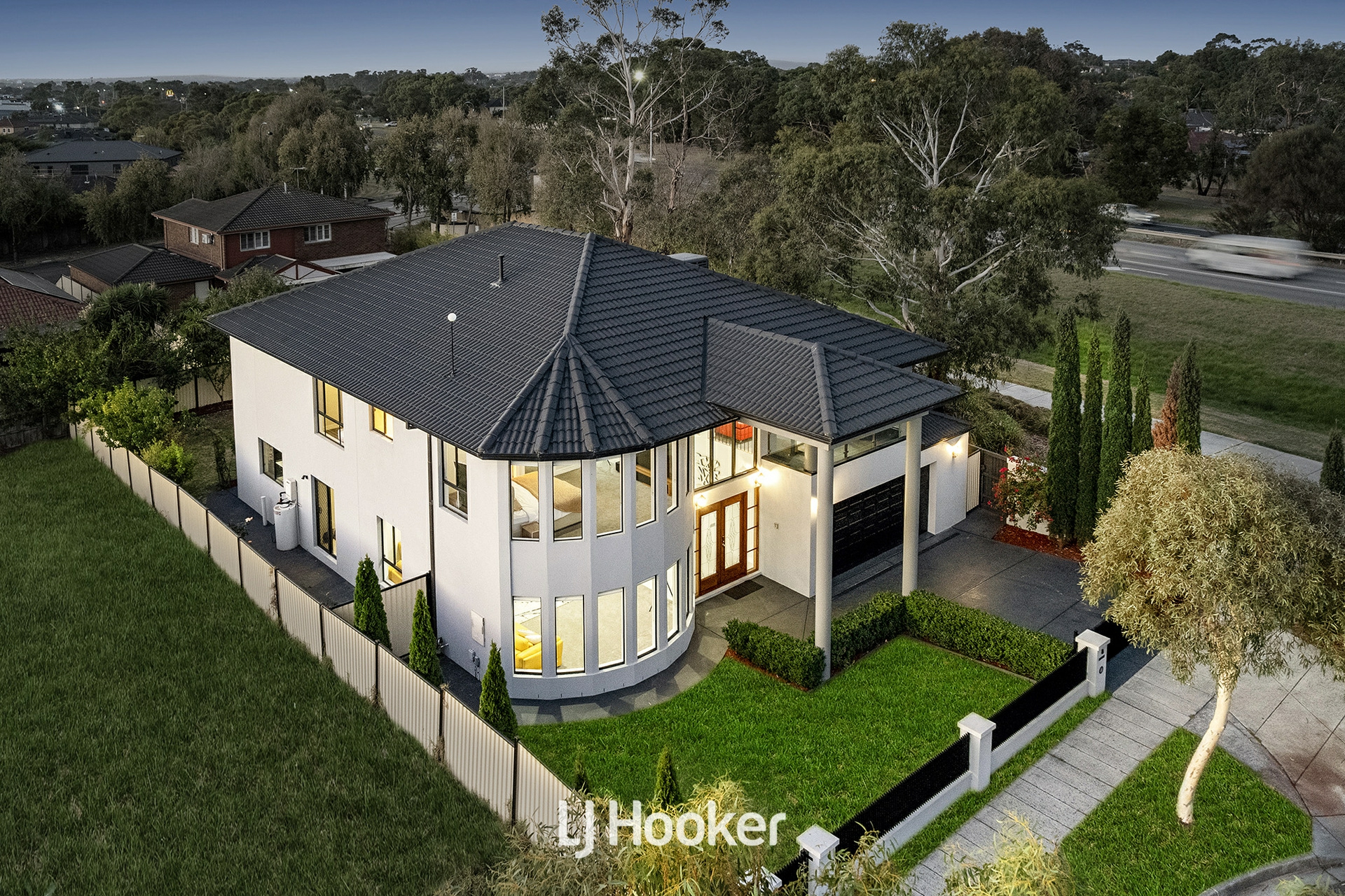 8 Morris West Circuit, LYNBROOK