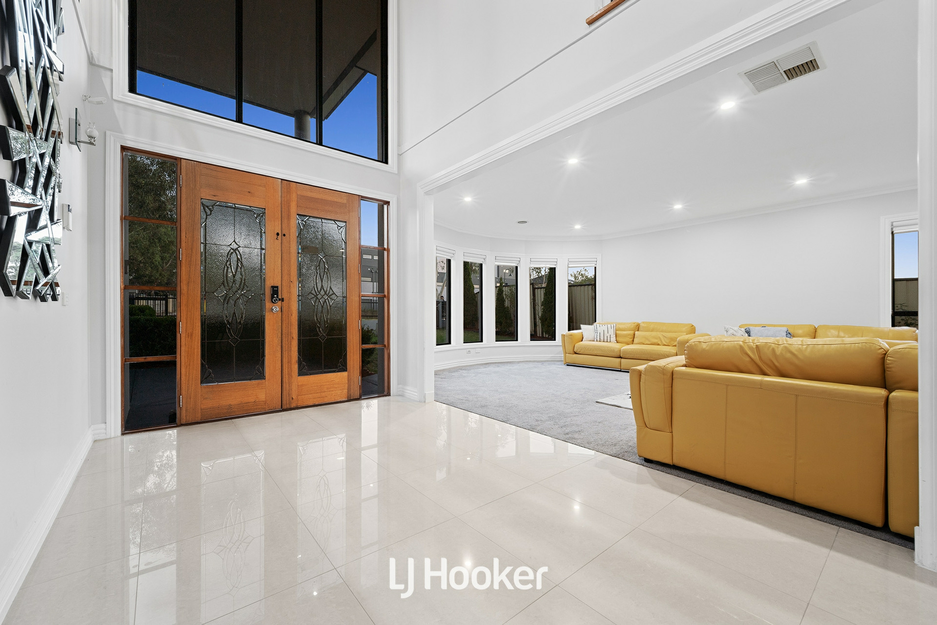 8 Morris West Circuit, LYNBROOK