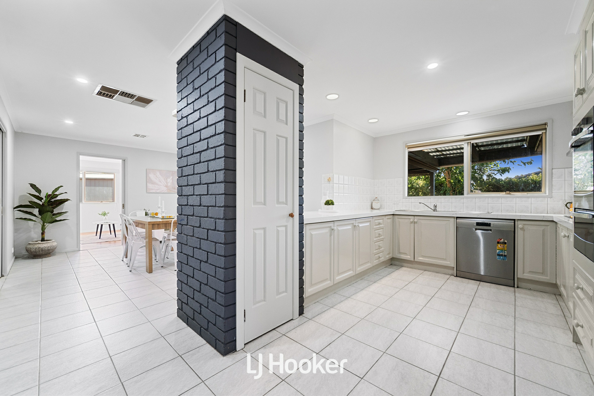 7 Foxglove Court, CRANBOURNE NORTH