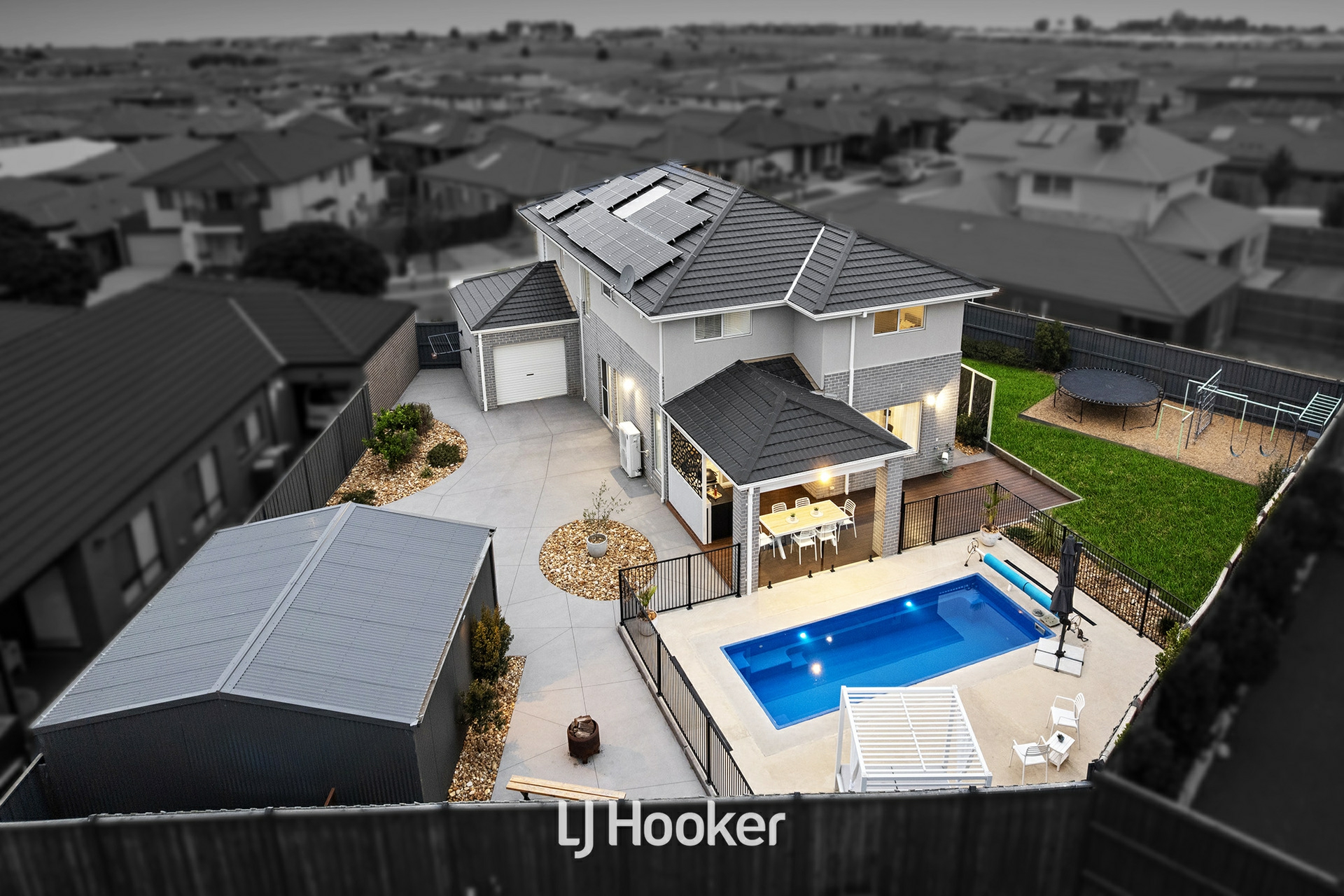 10 Scenery Drive, CLYDE NORTH