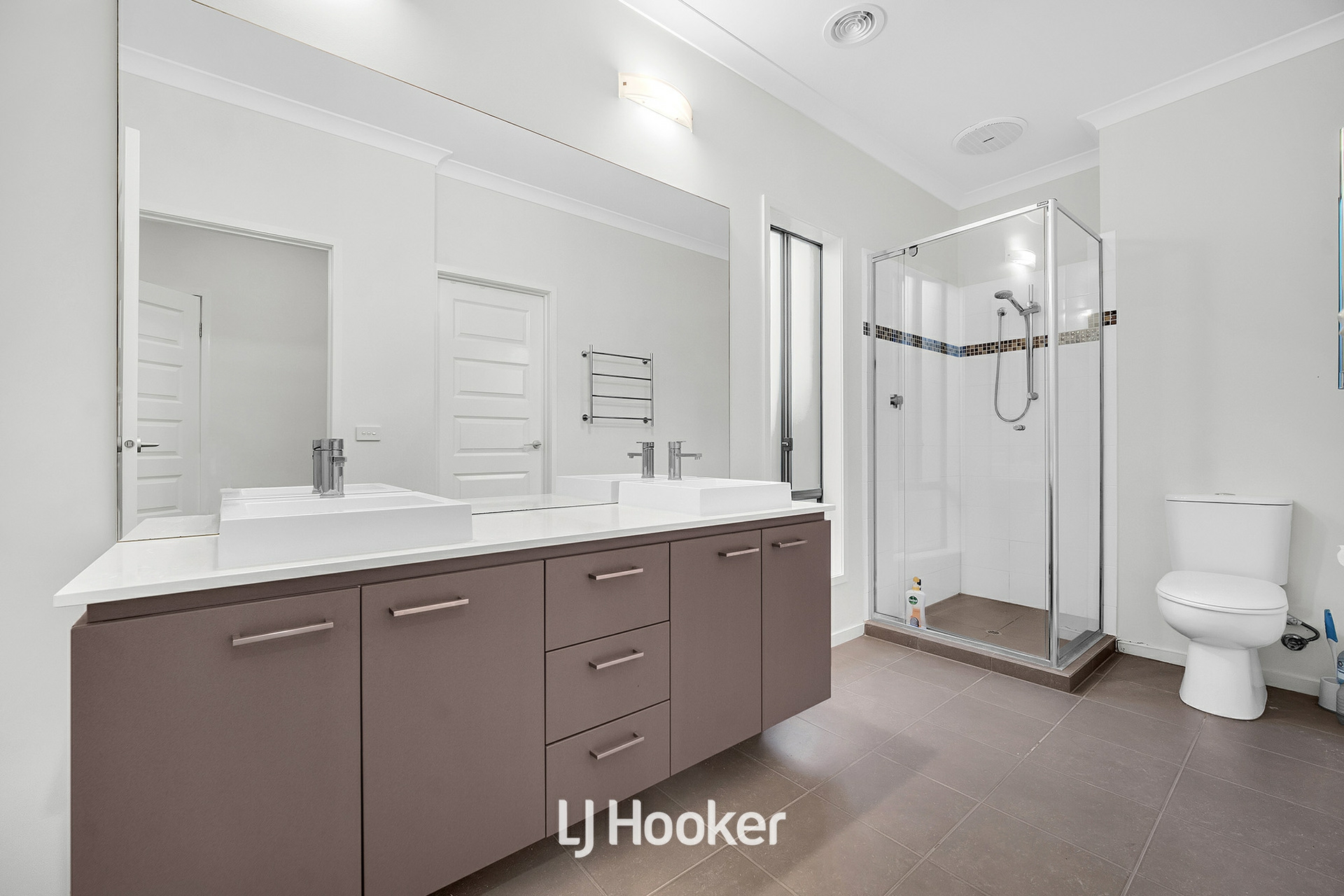 27 Nature Circuit, CRANBOURNE NORTH