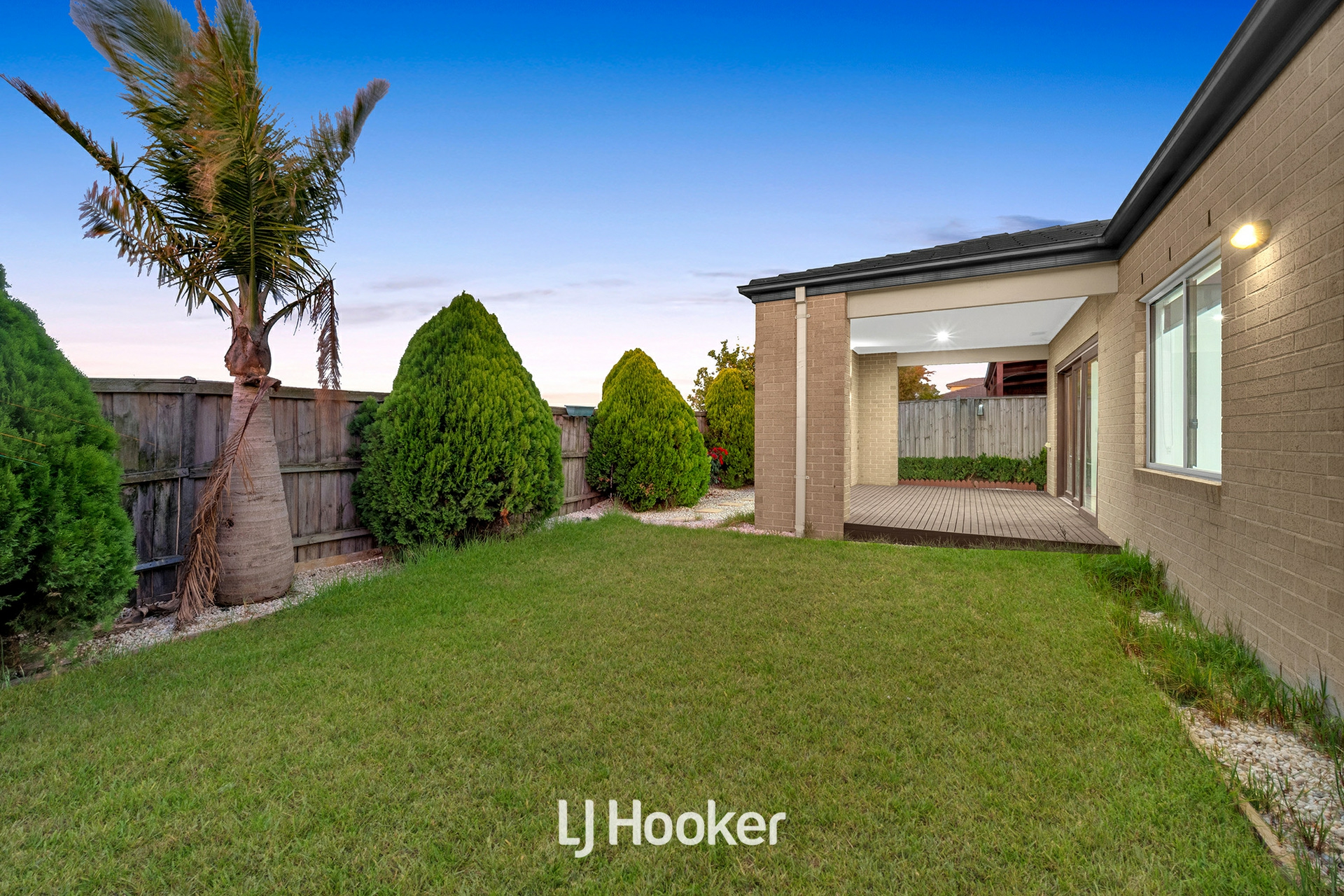 27 Nature Circuit, CRANBOURNE NORTH