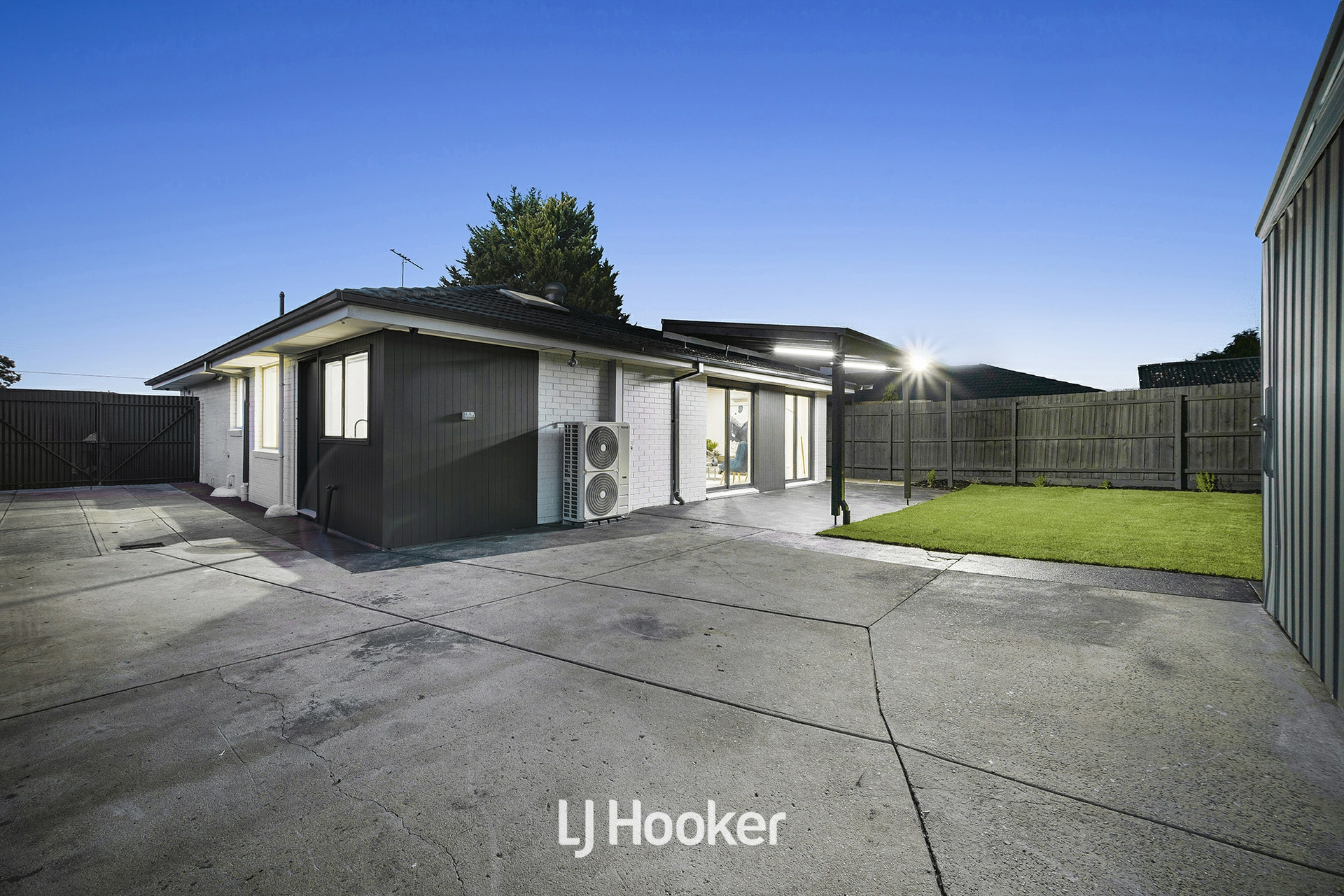 130 Monterey Boulevard, FRANKSTON NORTH