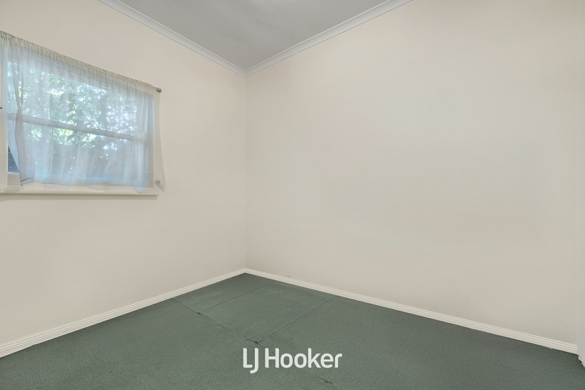 16 Vizard Street, DANDENONG