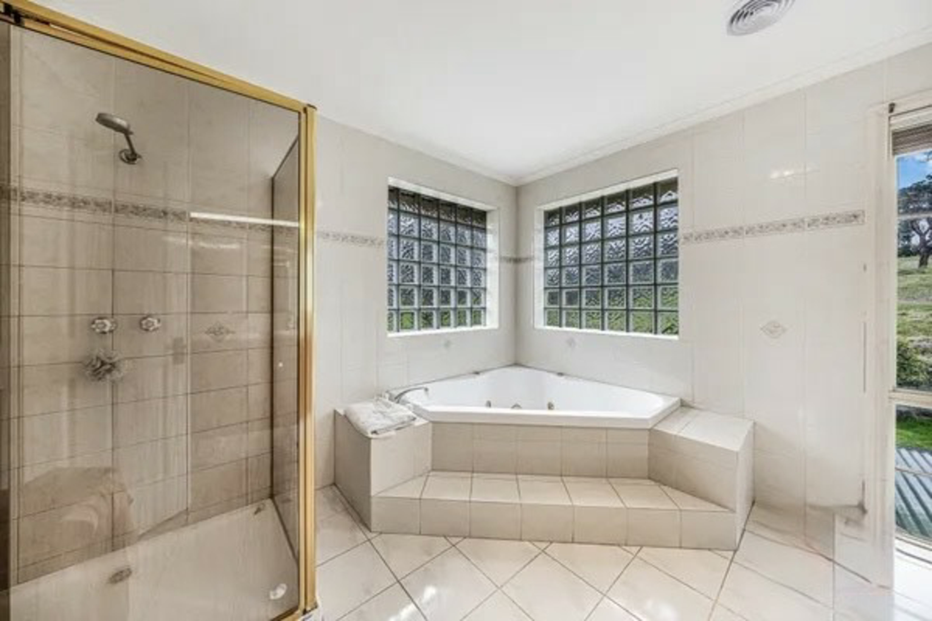 444/454 Belgrave Hallam Road, NARRE WARREN NORTH