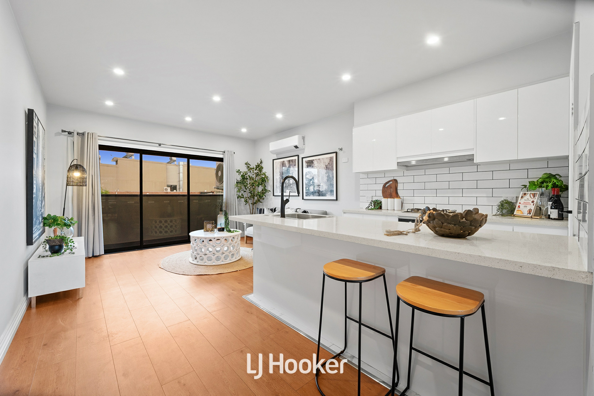 1E McLennan Street, EUMEMMERRING