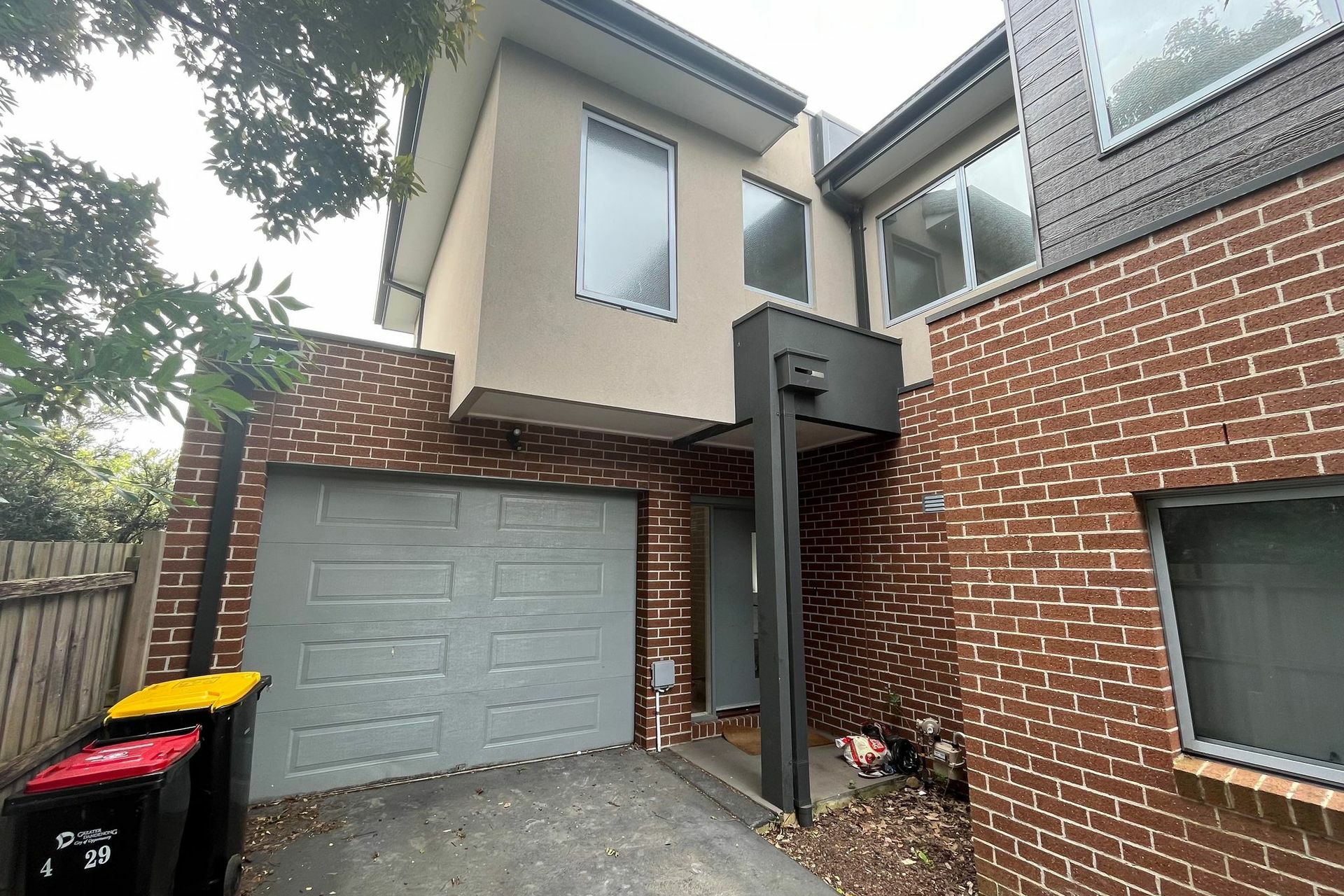 4/29 Burrows Avenue, DANDENONG