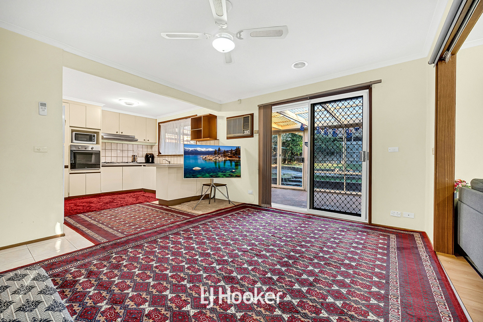 28 Cairns Road, HAMPTON PARK