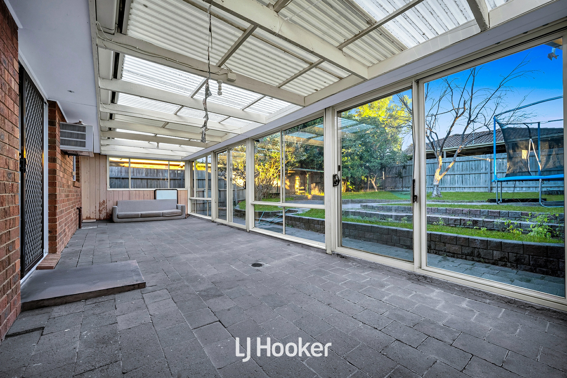 28 Cairns Road, HAMPTON PARK