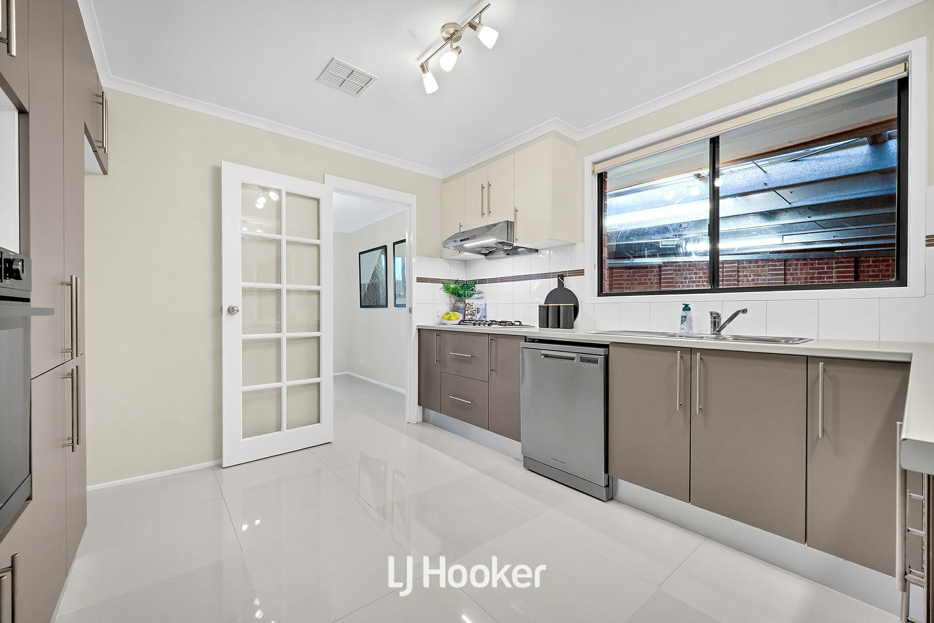 1A Rayner Close, ROWVILLE