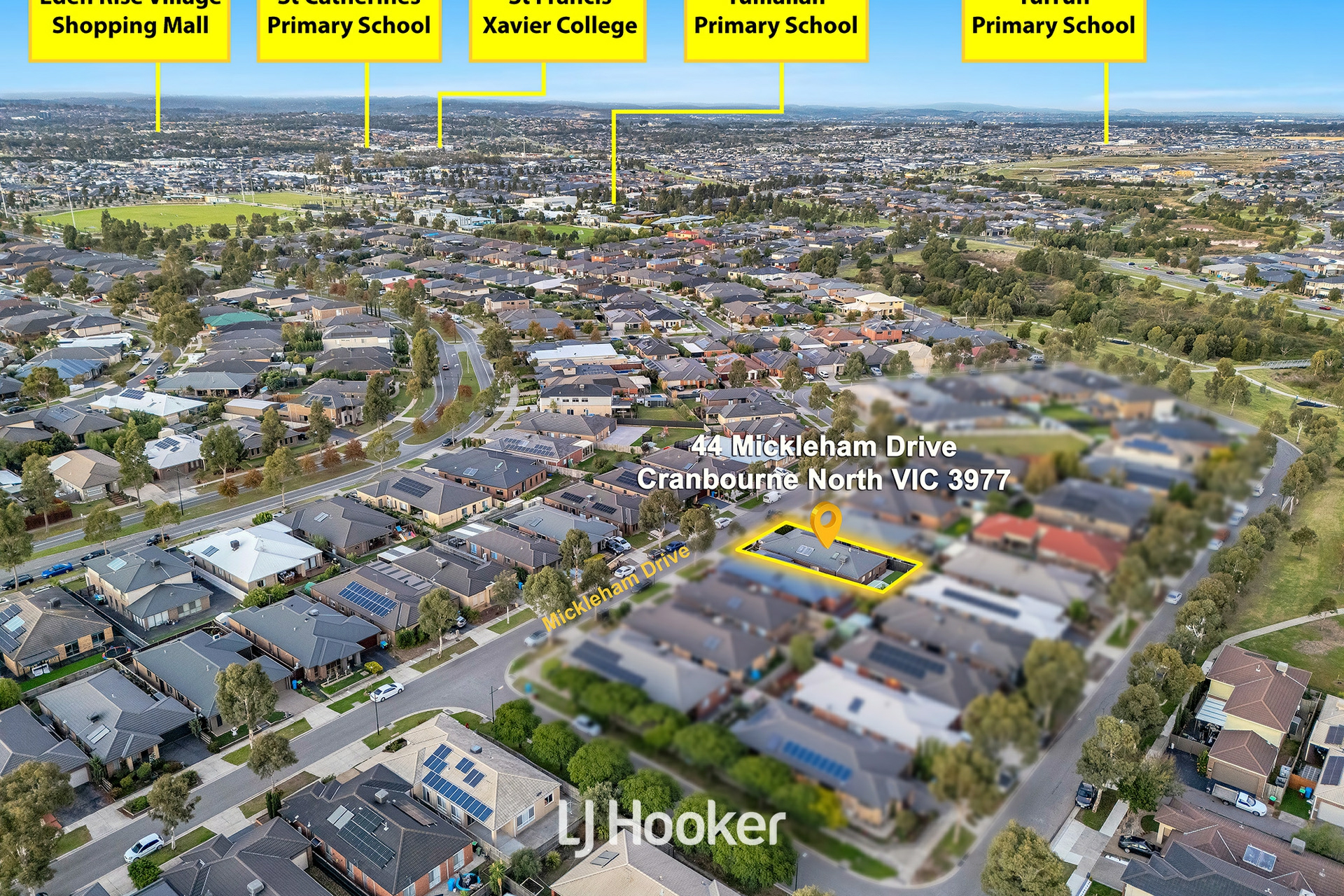 44 Mickleham Drive, Cranbourne North