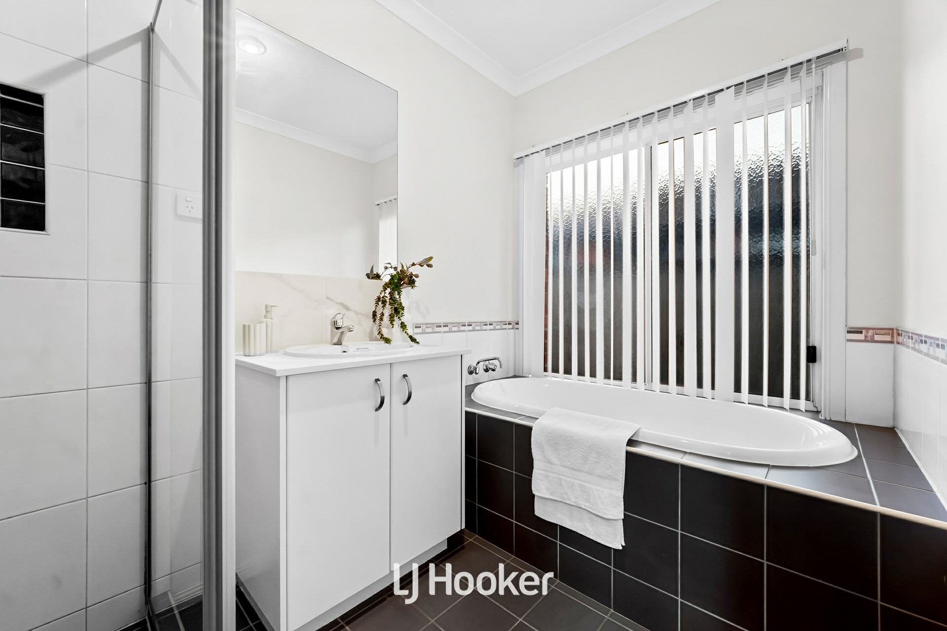 7 Rose Bush Court, LYNDHURST