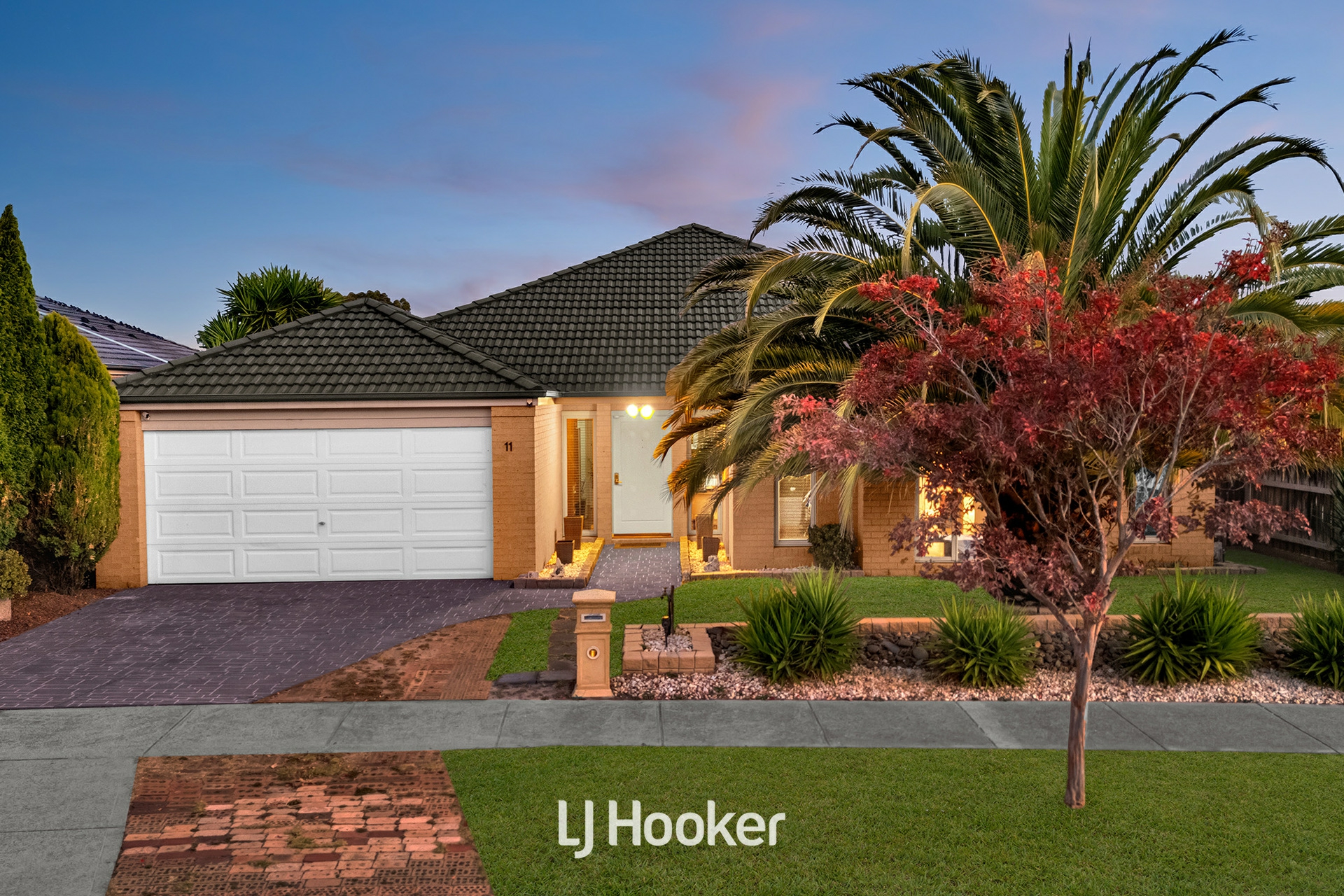 11 Fairways Boulevard, CRANBOURNE NORTH