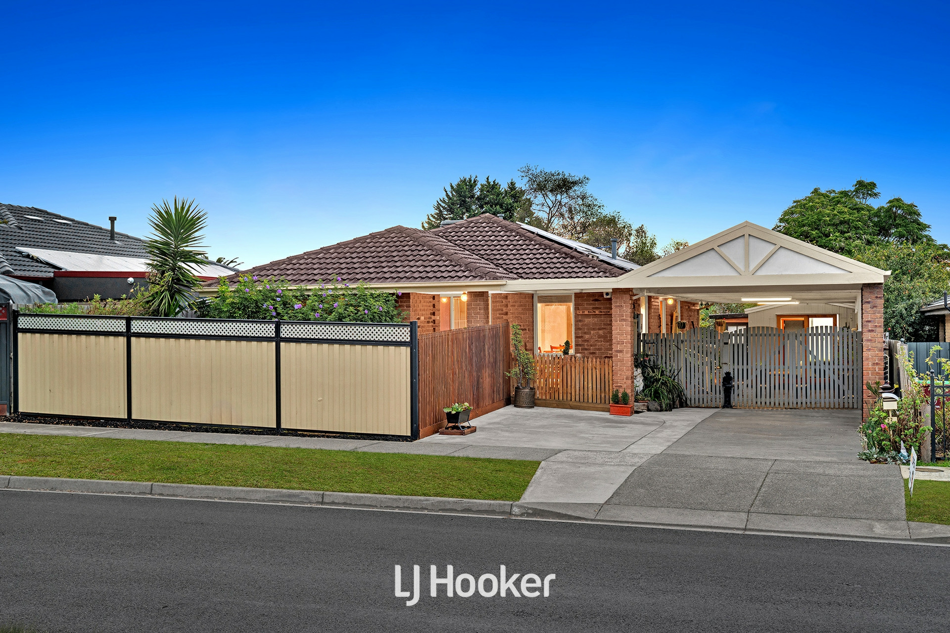 22 Ralph Crescent, HAMPTON PARK