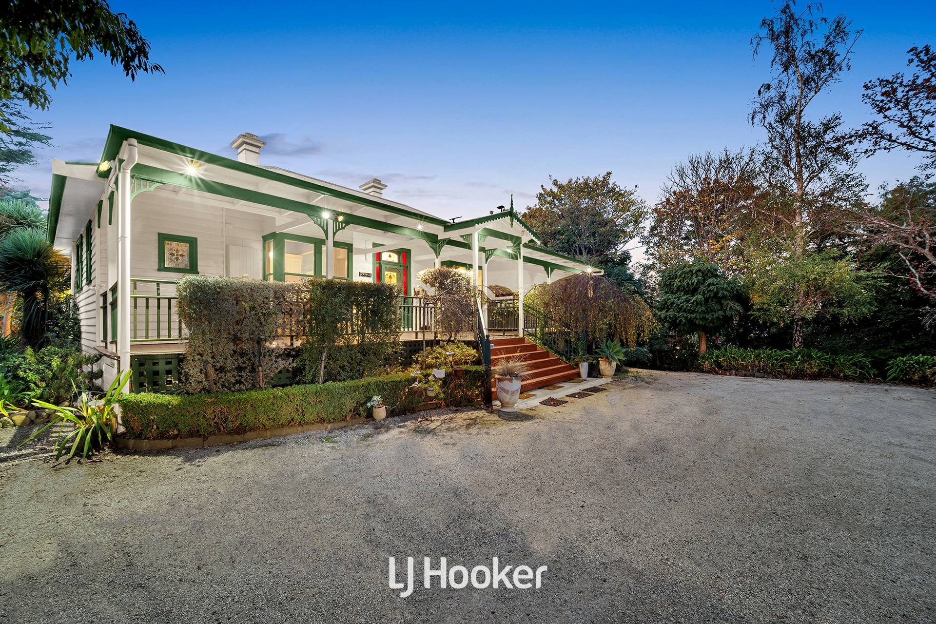 70 - 72 Beaumont Road, BERWICK
