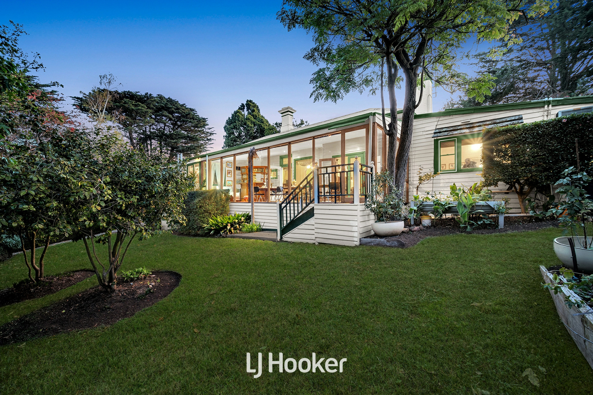 70 - 72 Beaumont Road, BERWICK