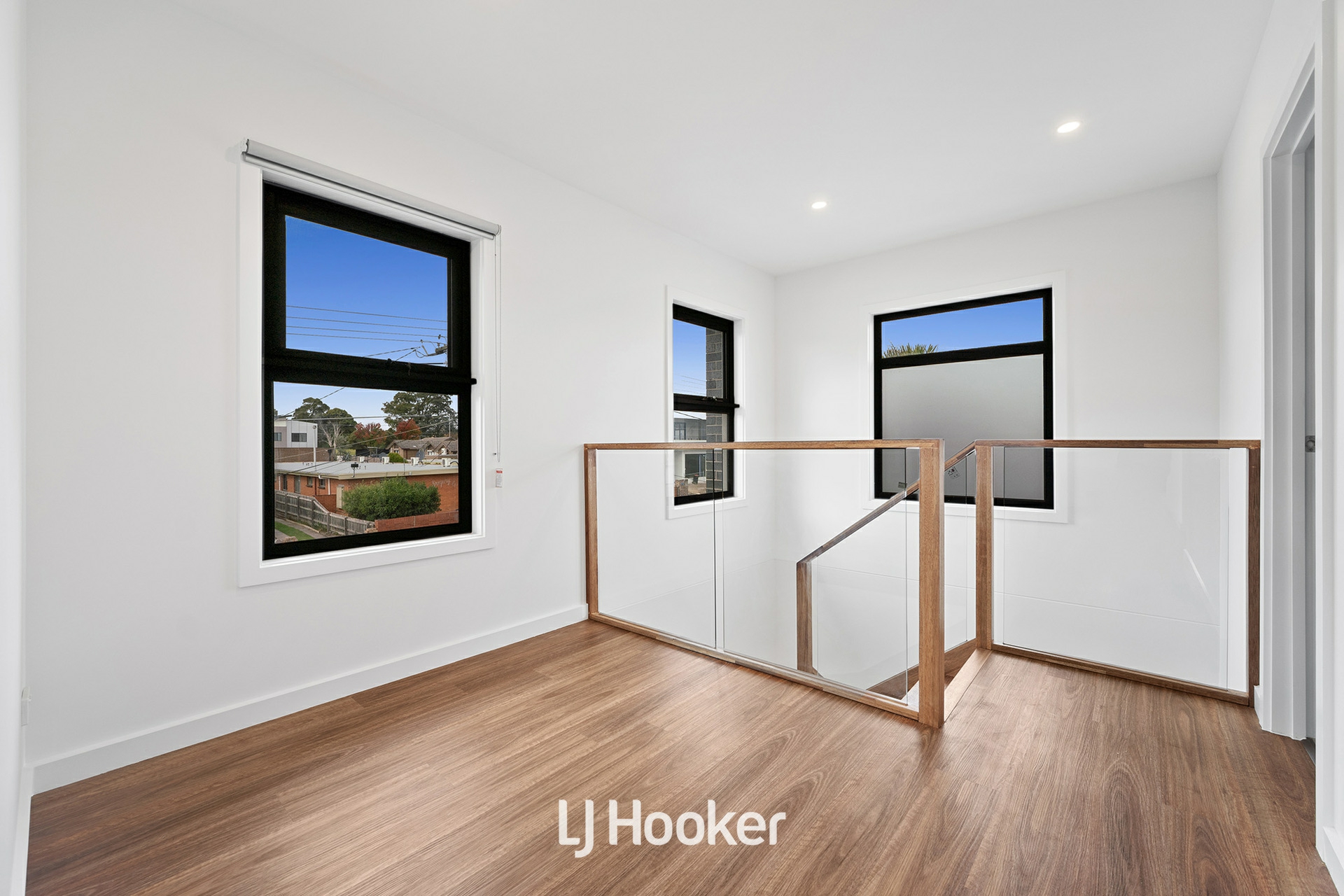 1, 2 & 3/8 Vizard Street, DANDENONG