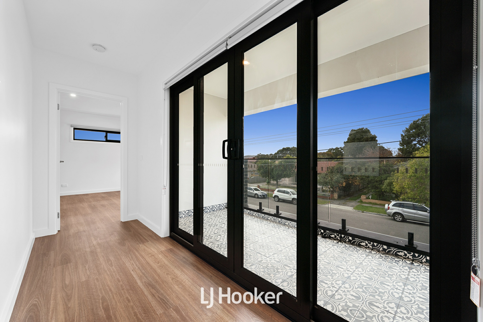 1, 2 & 3/8 Vizard Street, DANDENONG