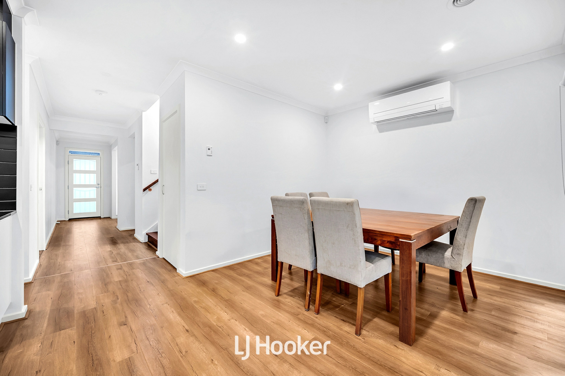13 Bonza Circuit, CLYDE NORTH