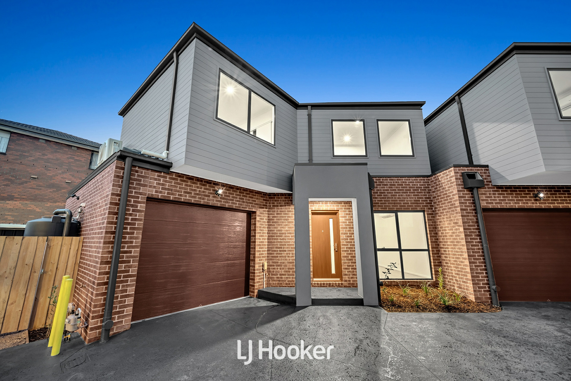 2/22 Napier Street, DANDENONG