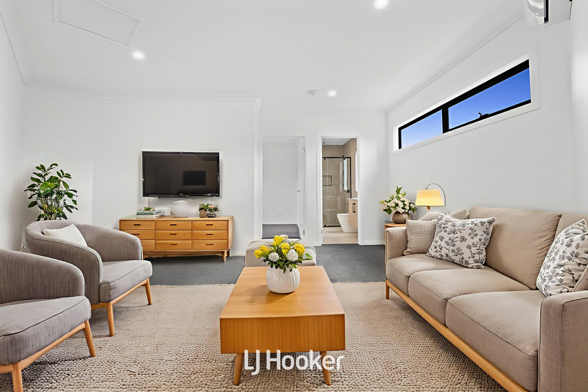 2/22 Napier Street, DANDENONG