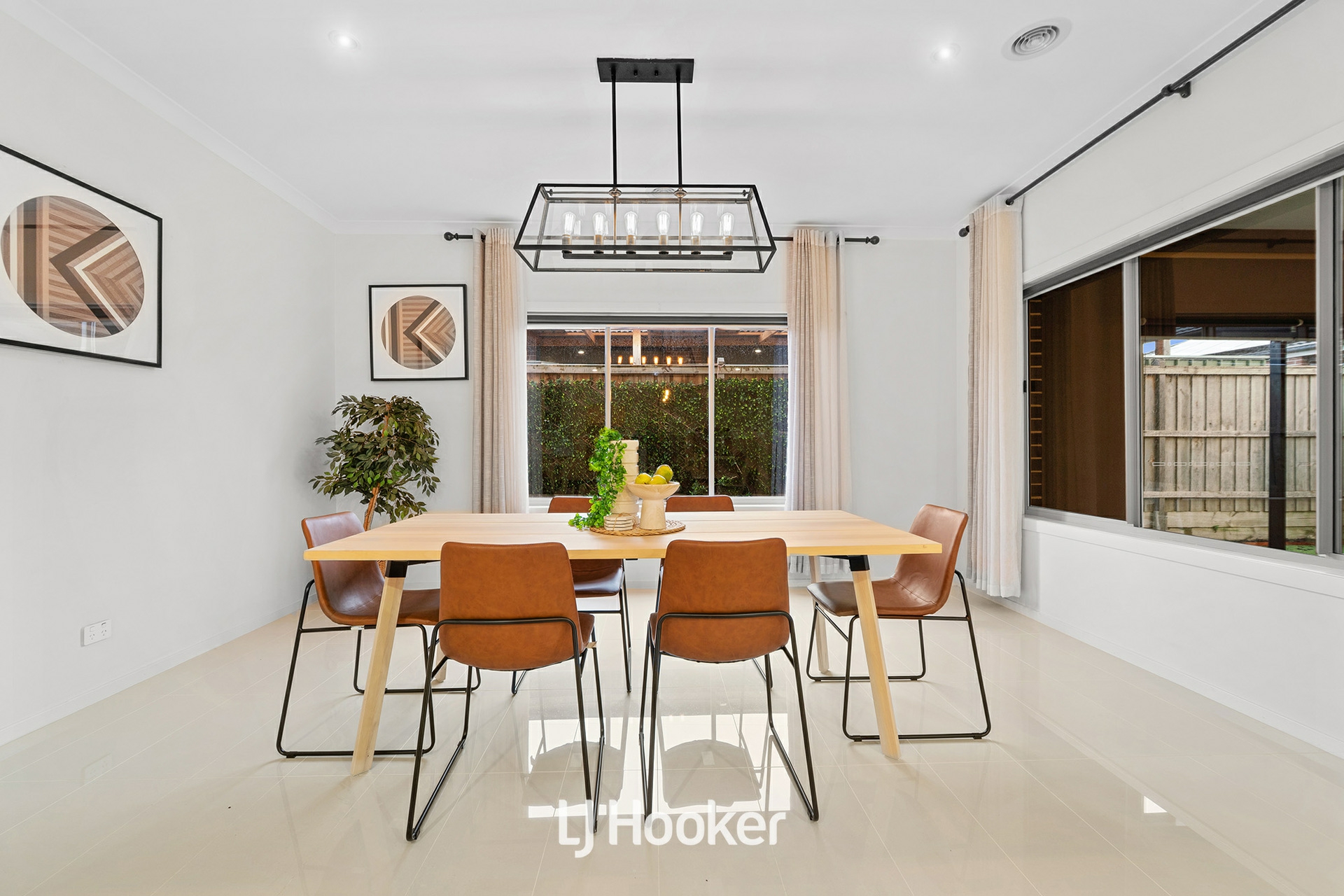 32 Rathberry Circuit, CLYDE NORTH