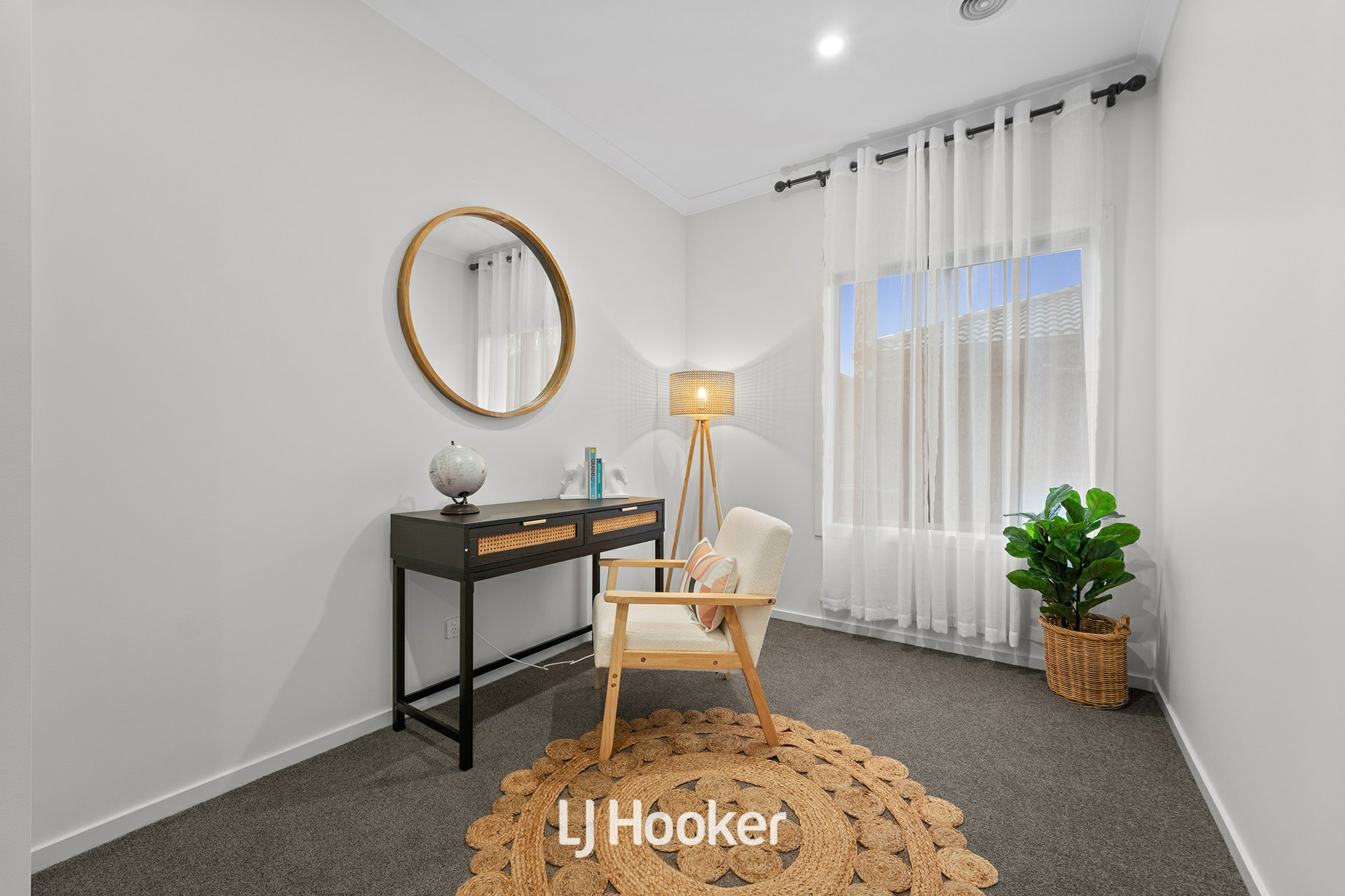 32 Rathberry Circuit, CLYDE NORTH