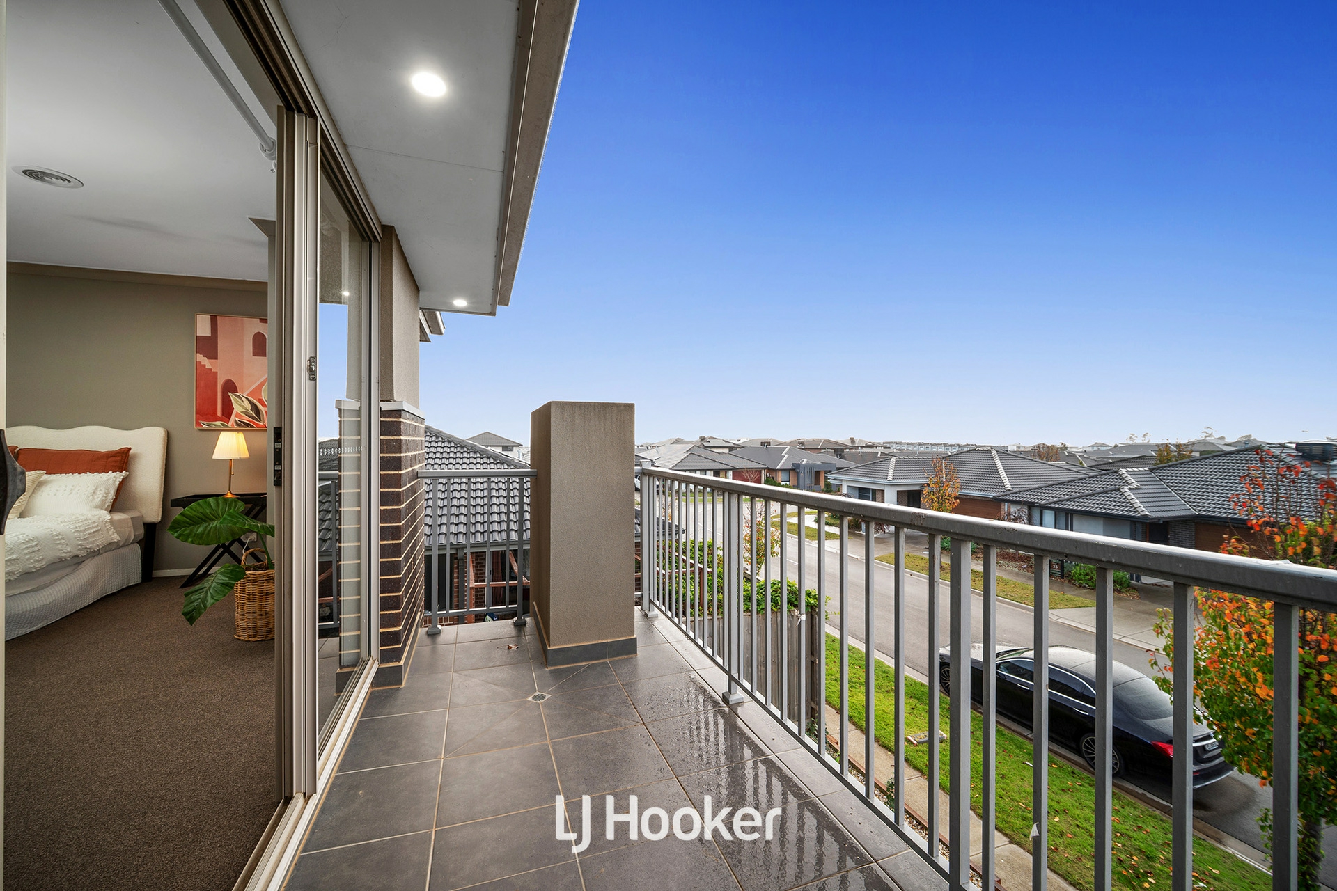 32 Rathberry Circuit, CLYDE NORTH