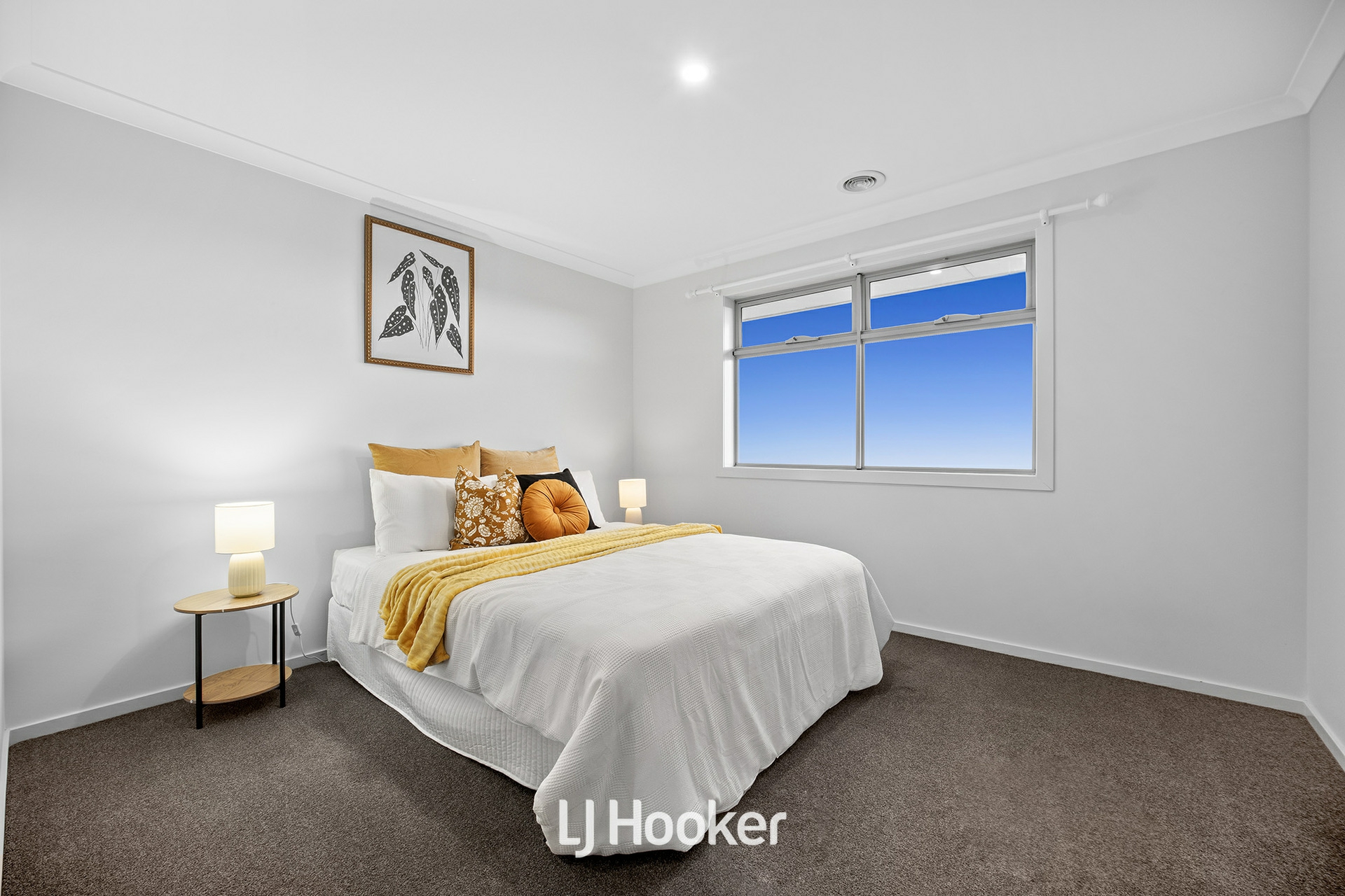 32 Rathberry Circuit, CLYDE NORTH