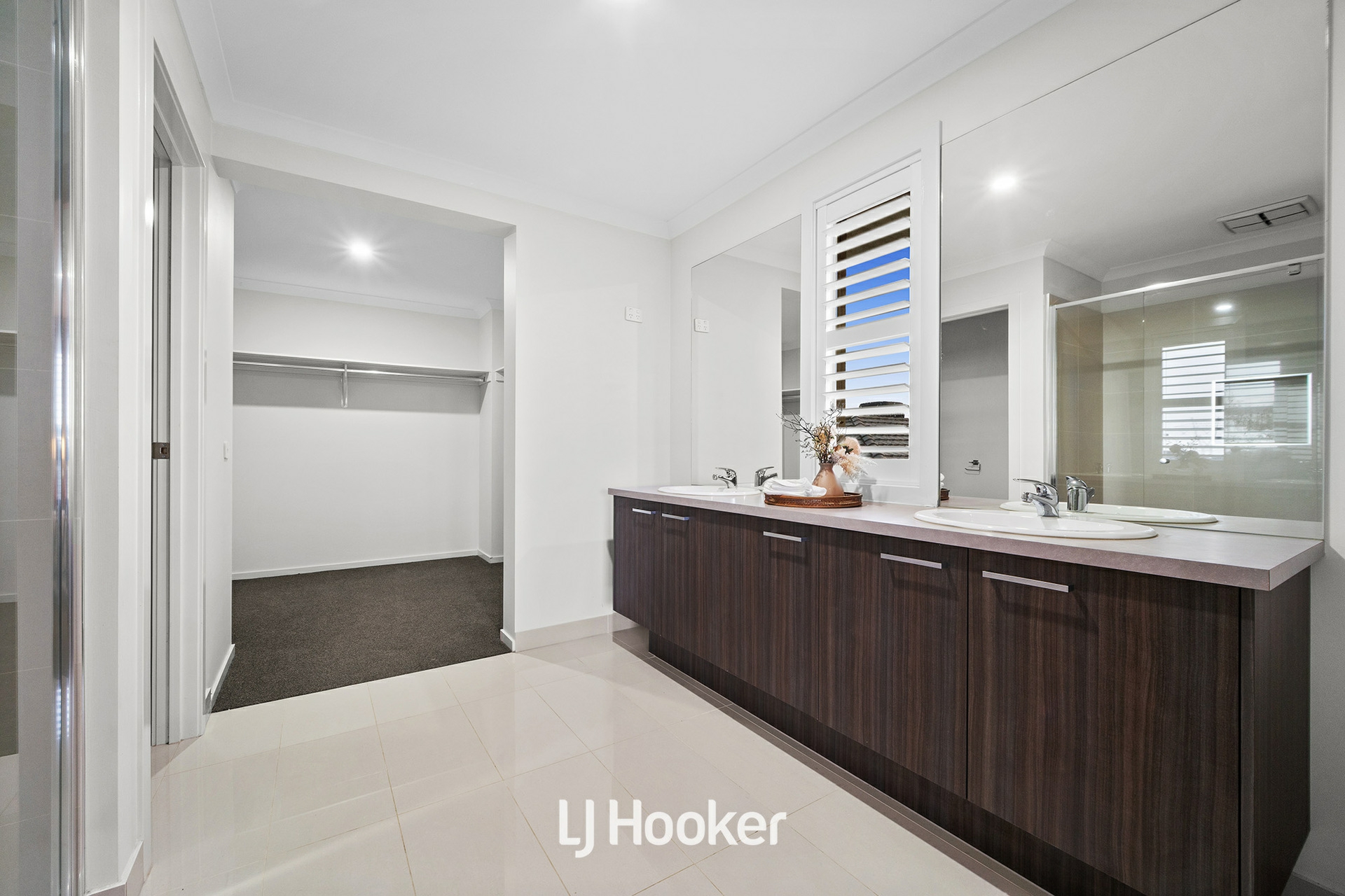 32 Rathberry Circuit, CLYDE NORTH