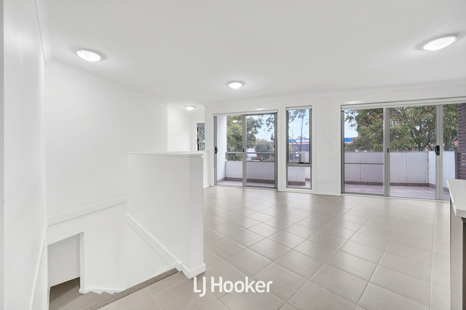 4/19 - 27 Connell Lane, DANDENONG