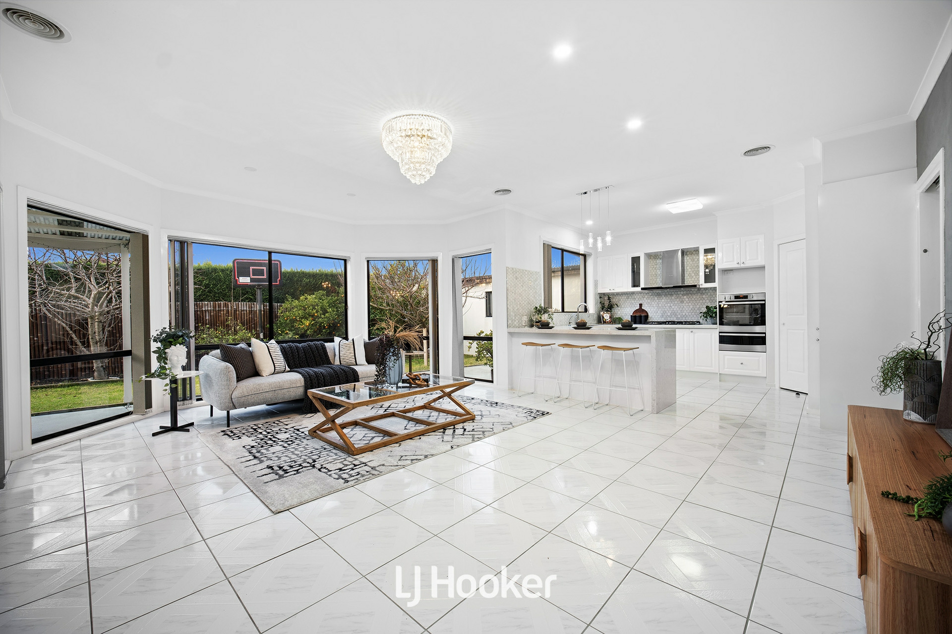 39 Kippenross Drive, NARRE WARREN SOUTH