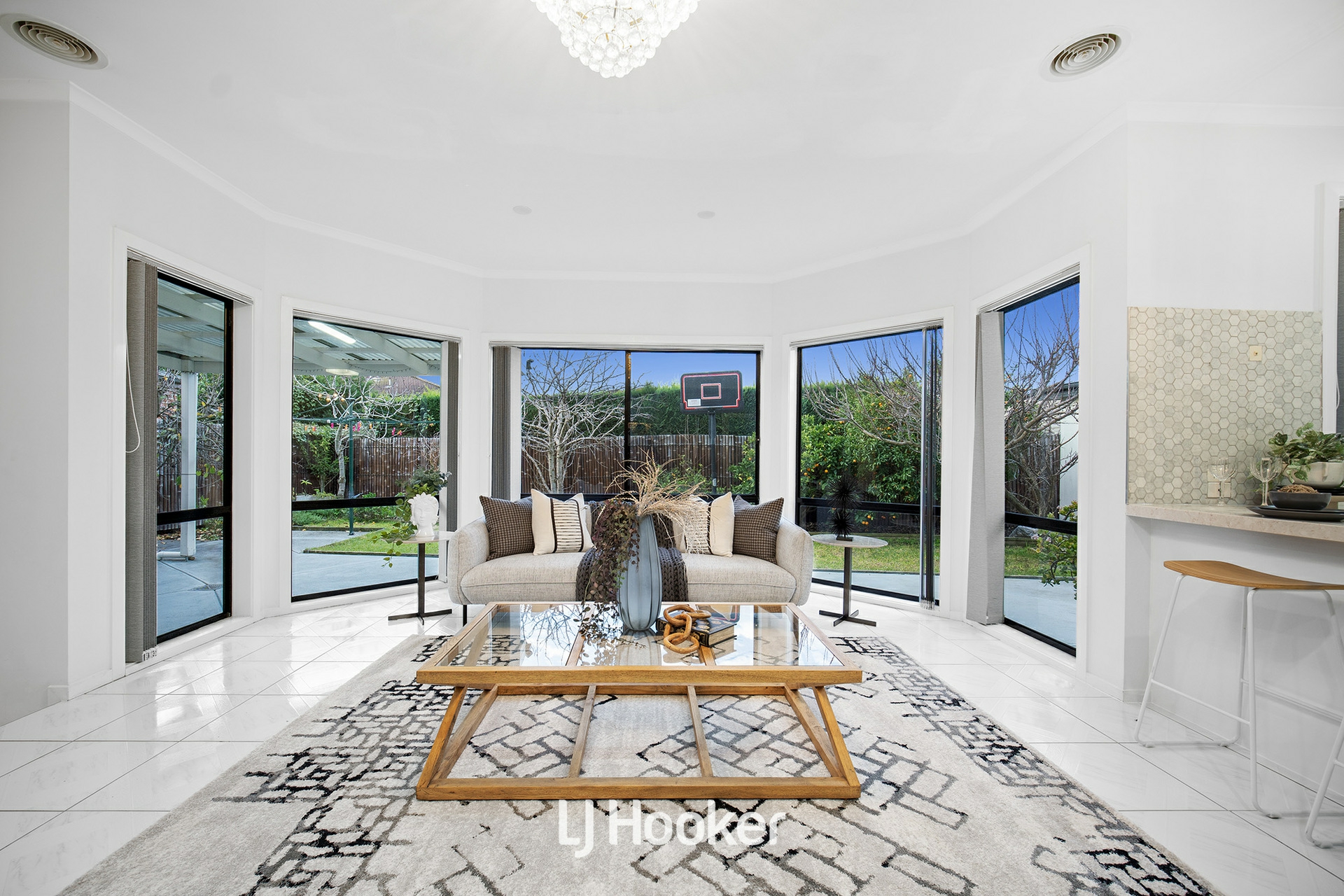 39 Kippenross Drive, NARRE WARREN SOUTH