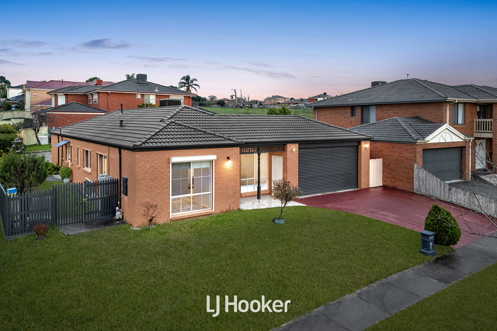 61 Fitzgerald Road, HALLAM