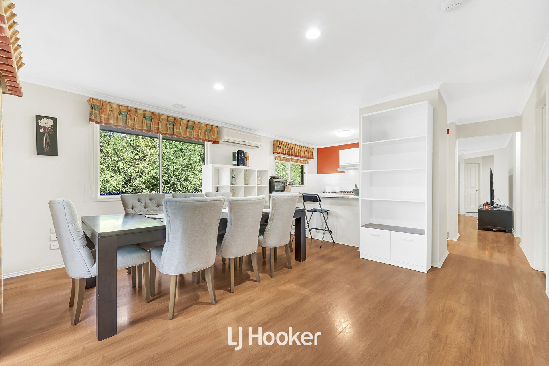 37 Lawson Way — photo 7 of 25