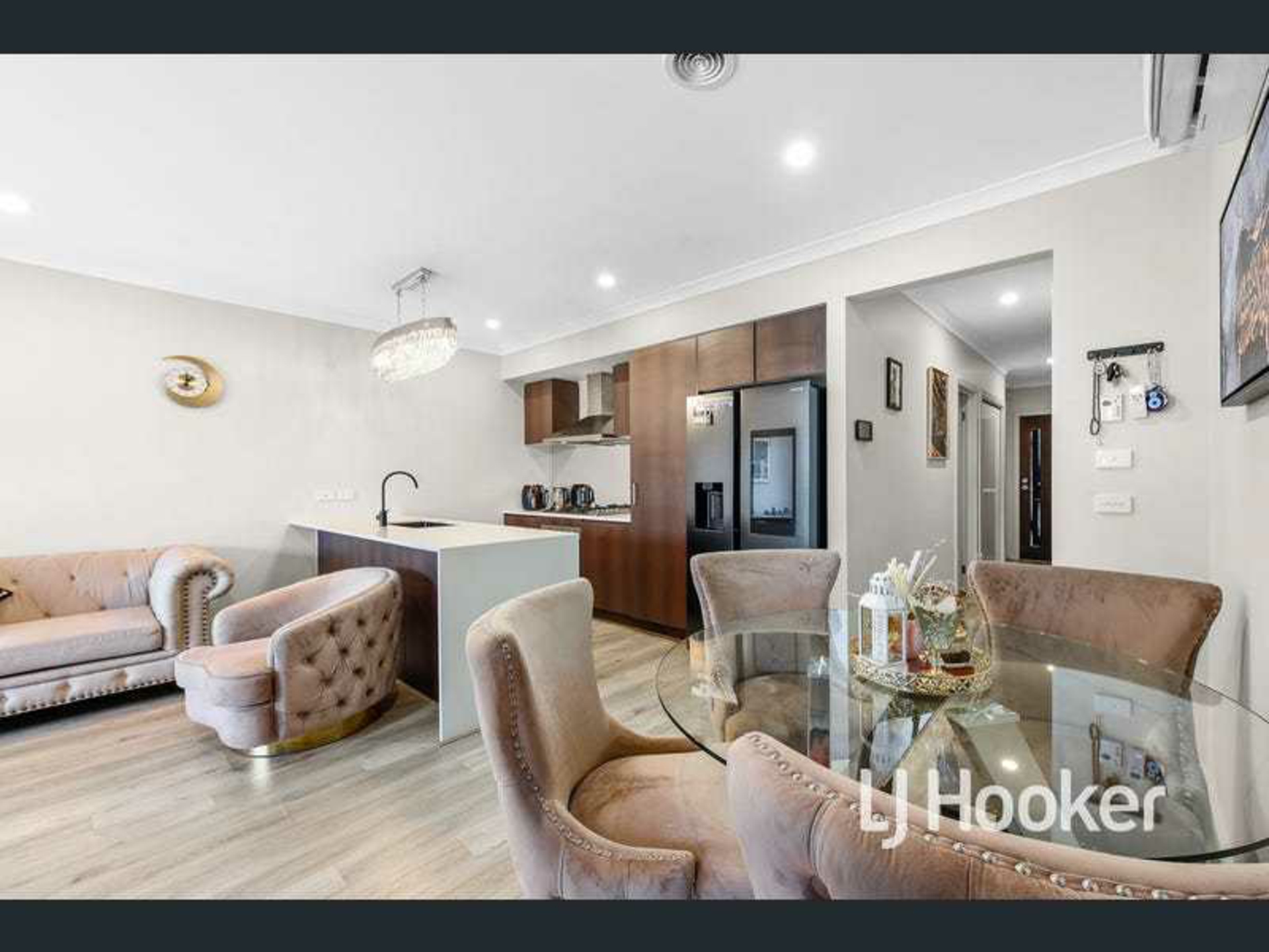 8 Compass Rise — photo 6 of 17
