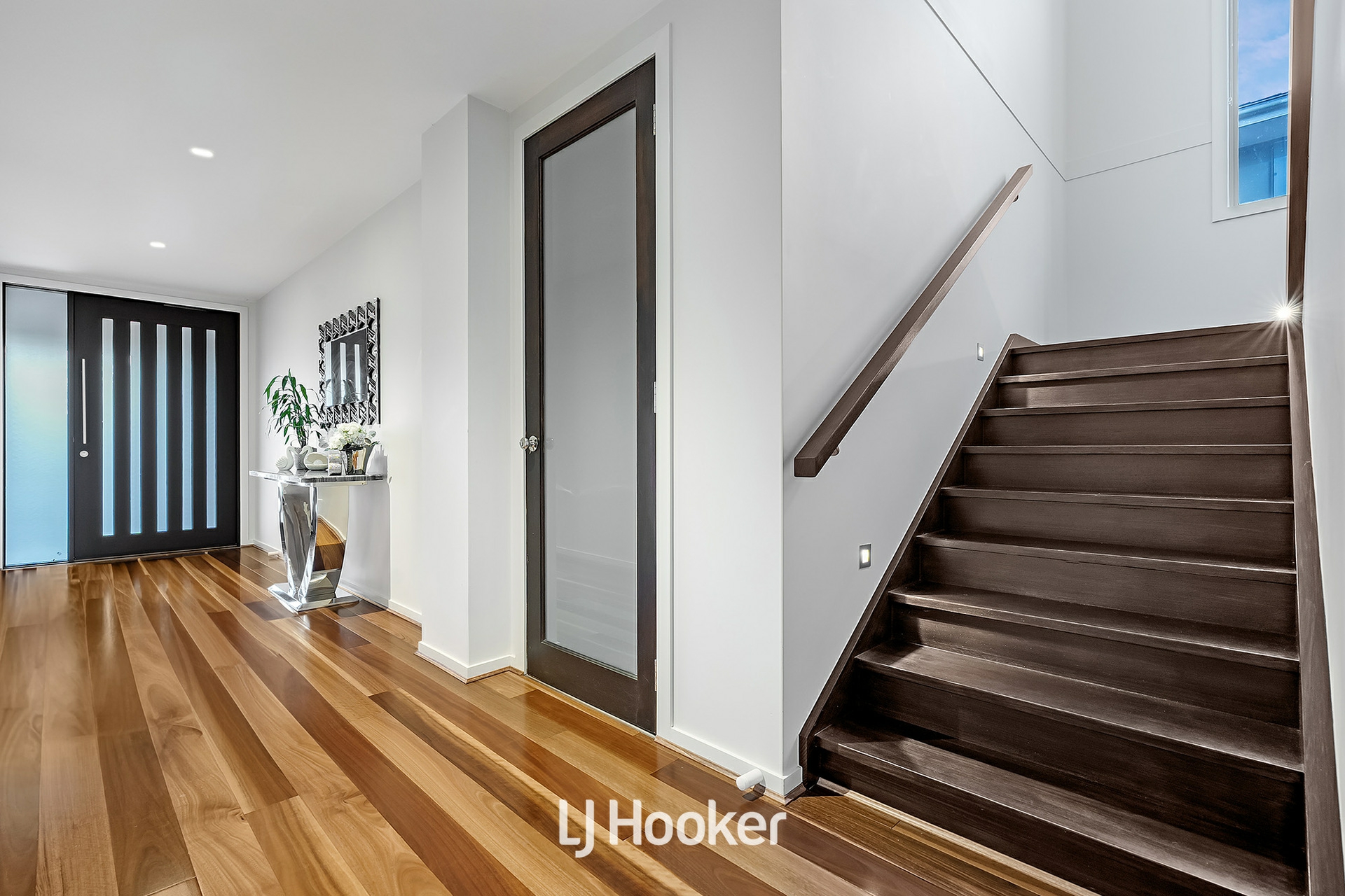 24 Lavender Road — photo 12 of 30
