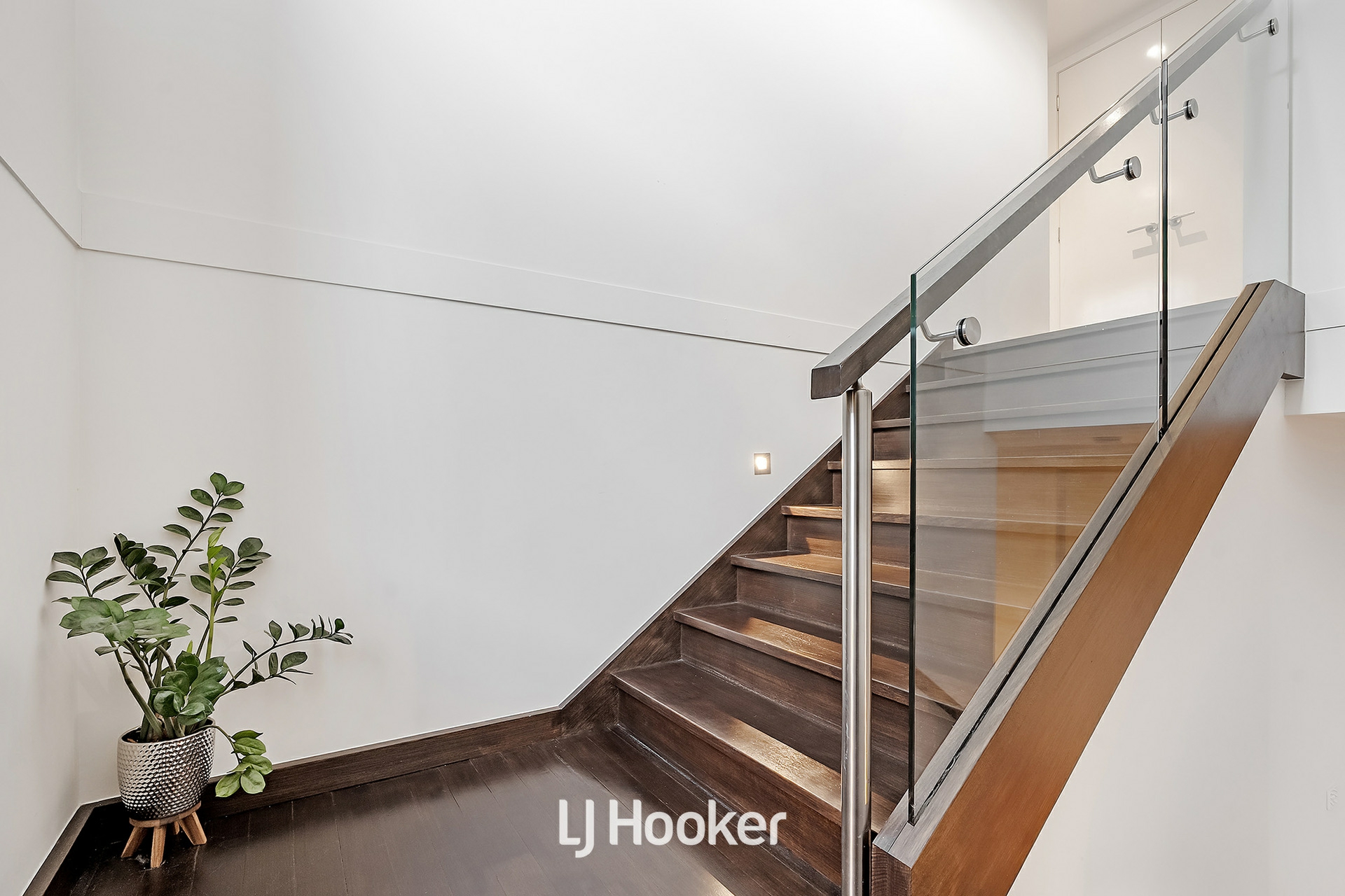 24 Lavender Road — photo 13 of 30