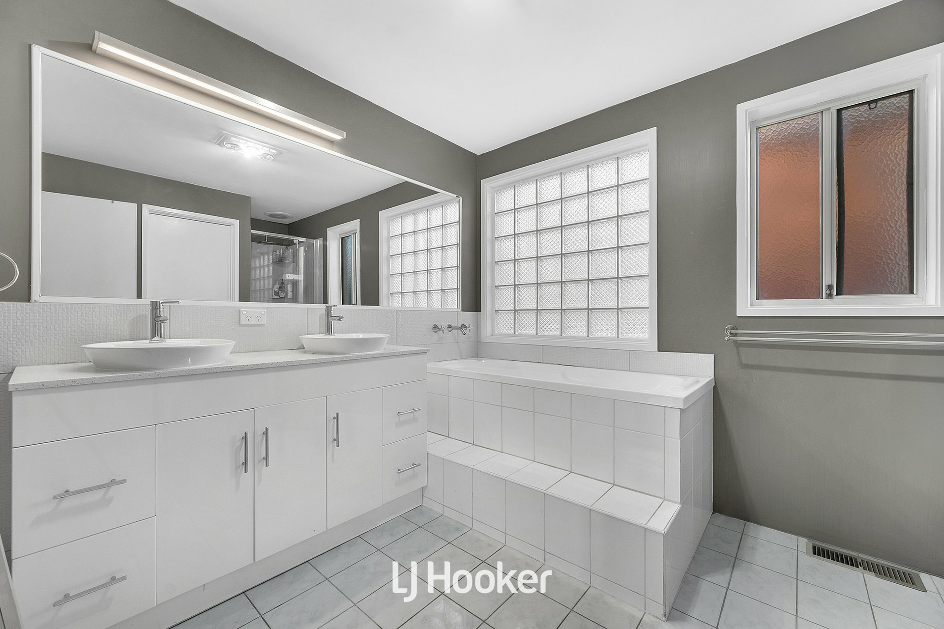 28 Telford Drive — photo 10 of 20